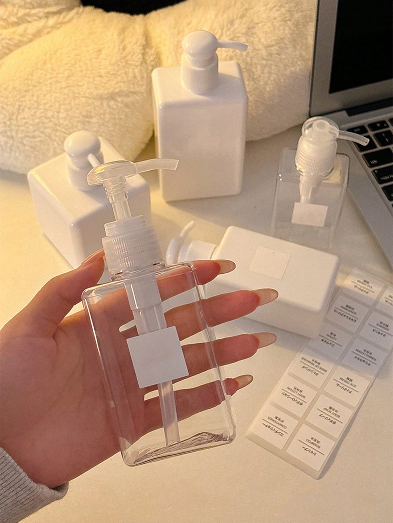 1pc Refillable Liquid Soap Dispenser Bottle, Pump Style Empty Bottle For Shampoo, Body Wash, Moisturizer, Multi-Size 100ml/150ml/250ml/450ml Small Lotion Bottle, Suitable For Dorm, Hotel, Home Laundry