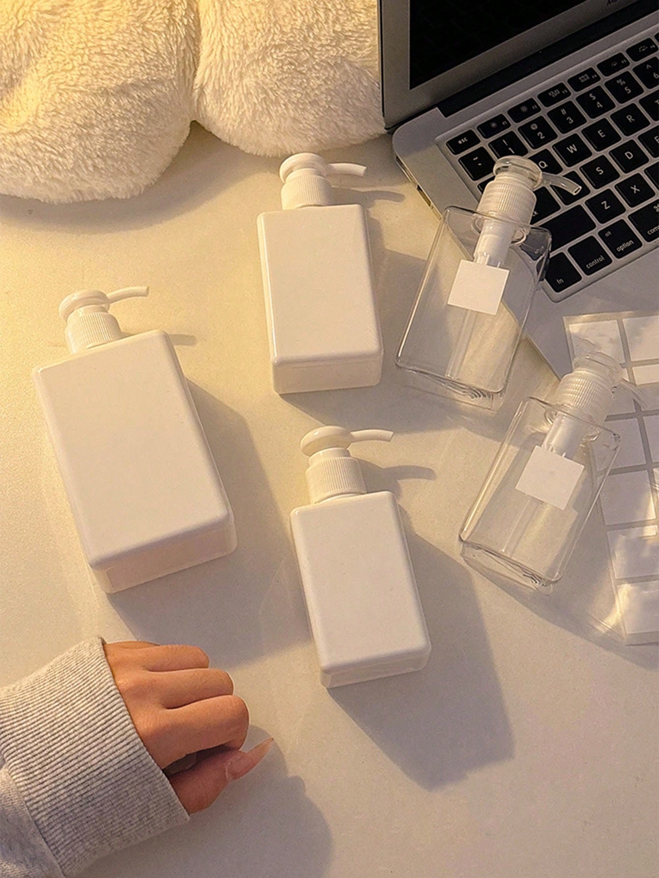 1pc Refillable Liquid Soap Dispenser Bottle, Pump Style Empty Bottle For Shampoo, Body Wash, Moisturizer, Multi-Size 100ml/150ml/250ml/450ml Small Lotion Bottle, Suitable For Dorm, Hotel, Home Laundry