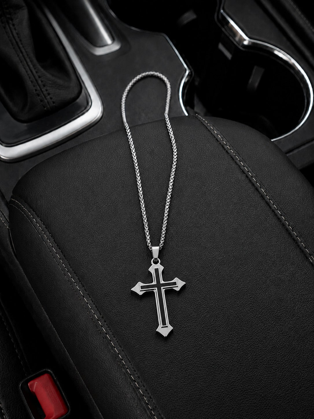 1pc Silver Dual-Tone Stainless Steel Cross Pendant Car Rearview Mirror Hanging Ornament, Box Chain Cross Pendant Car Interior Accessory, Multi-Purpose Car Interior Decorative Hanging Ornament, Also Ca