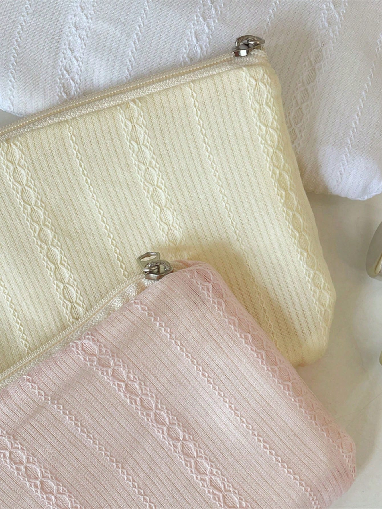 1pc Small Cosmetic Bag, Storage Pouch, Makeup Travel Bag, Toiletry Bag, Cute Makeup Bag, Travel Cosmetic Bag, Toiletry Bag, Cosmetic Storage Bag, Large Capacity Portable Storage Bag, Gift For Women