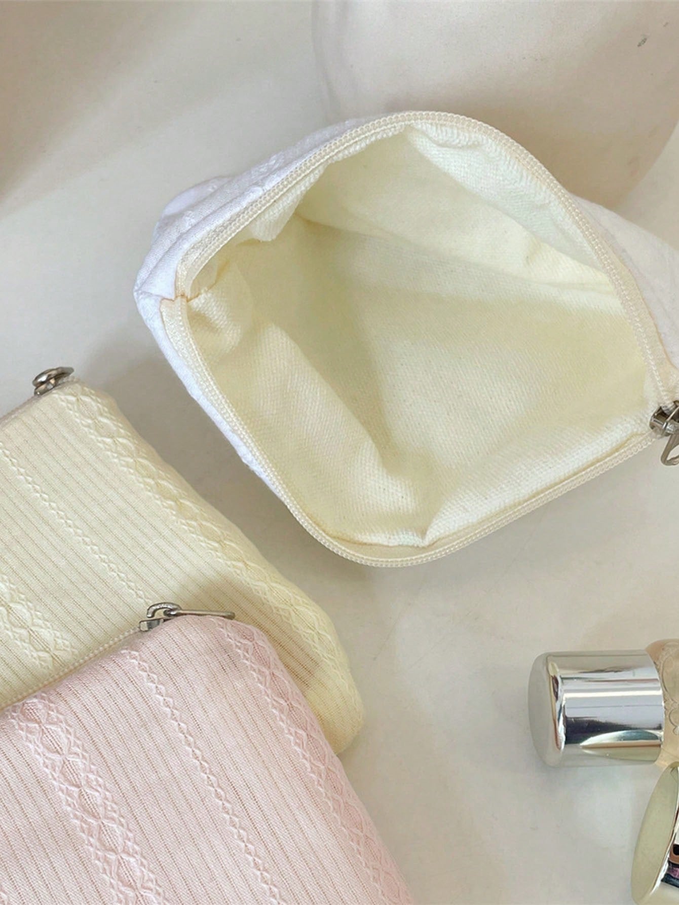 1pc Small Cosmetic Bag, Storage Pouch, Makeup Travel Bag, Toiletry Bag, Cute Makeup Bag, Travel Cosmetic Bag, Toiletry Bag, Cosmetic Storage Bag, Large Capacity Portable Storage Bag, Gift For Women