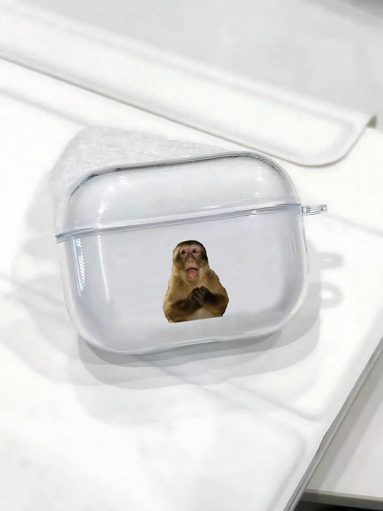 1pc Transparent Surprised Monkey Pattern Shockproof Earphone Protective Case, Suitable For Men, Women And Teenagers, Durable Earphone Protective Case, Fashionable Daily Use Earphone Case, Compatible W