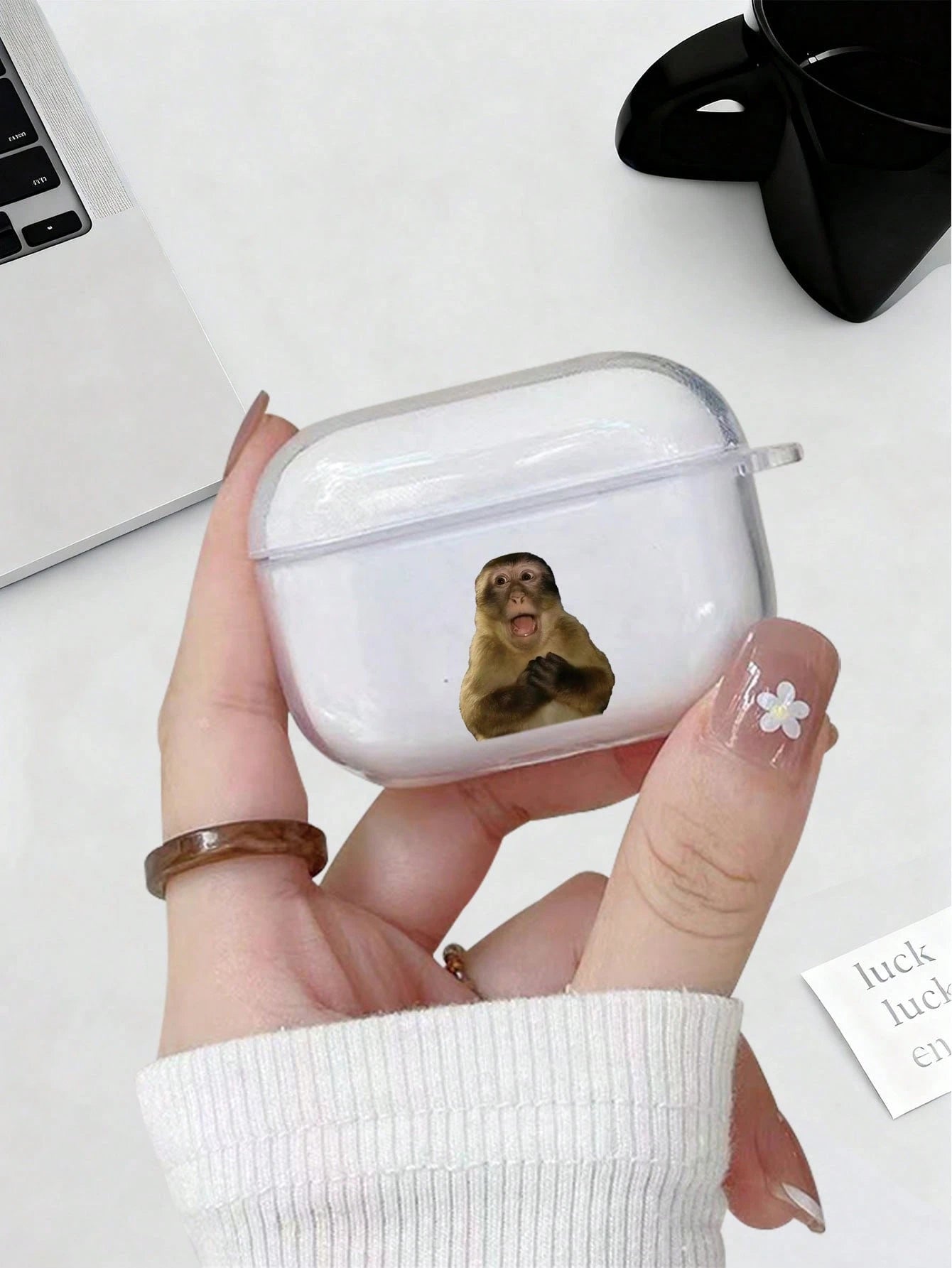 1pc Transparent Surprised Monkey Pattern Shockproof Earphone Protective Case, Suitable For Men, Women And Teenagers, Durable Earphone Protective Case, Fashionable Daily Use Earphone Case, Compatible W
