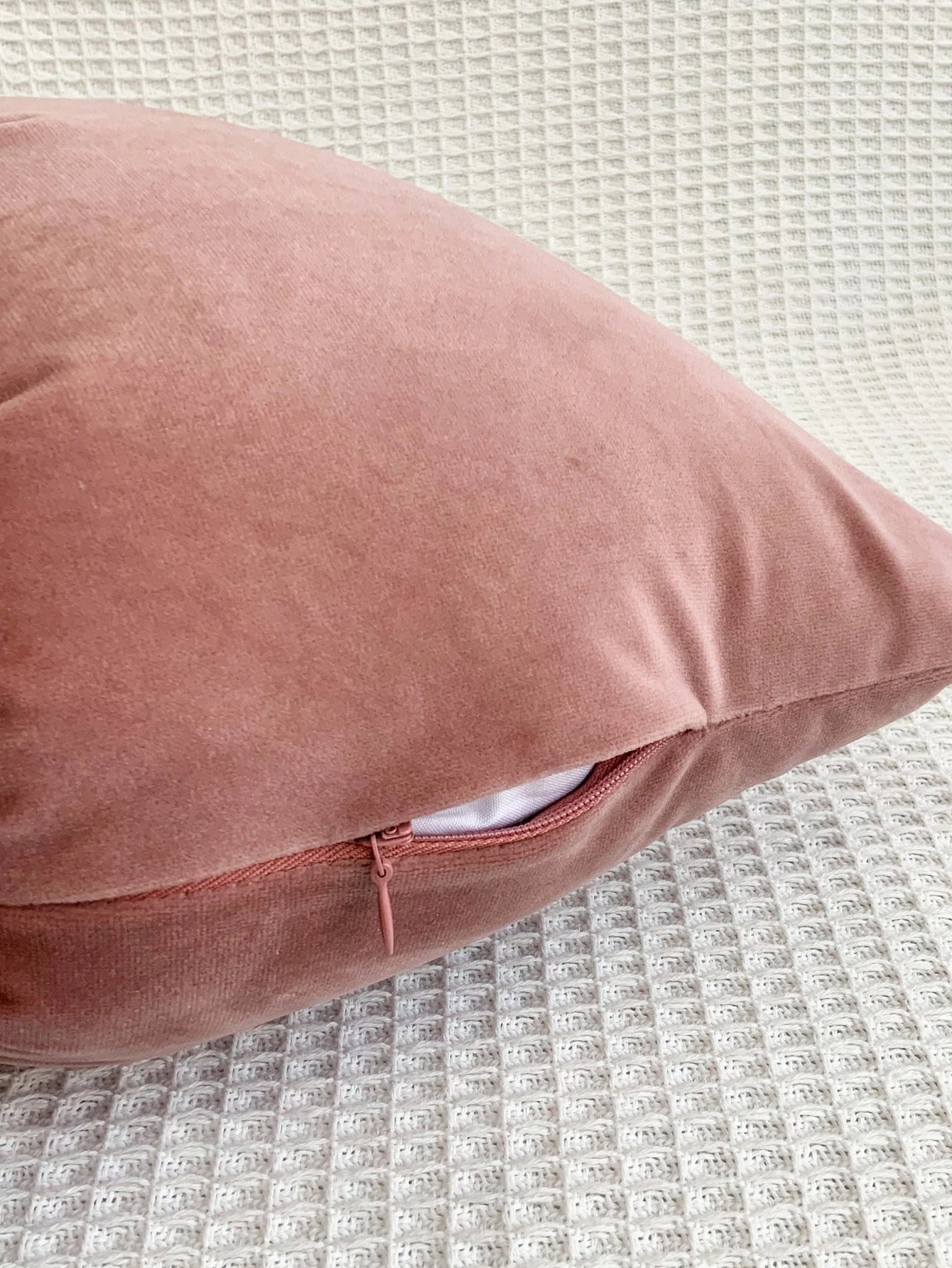 1pc Velvet Pillowcase For Bed Or Cushion Cover For Sofa, Living Room And Bedroom Decor