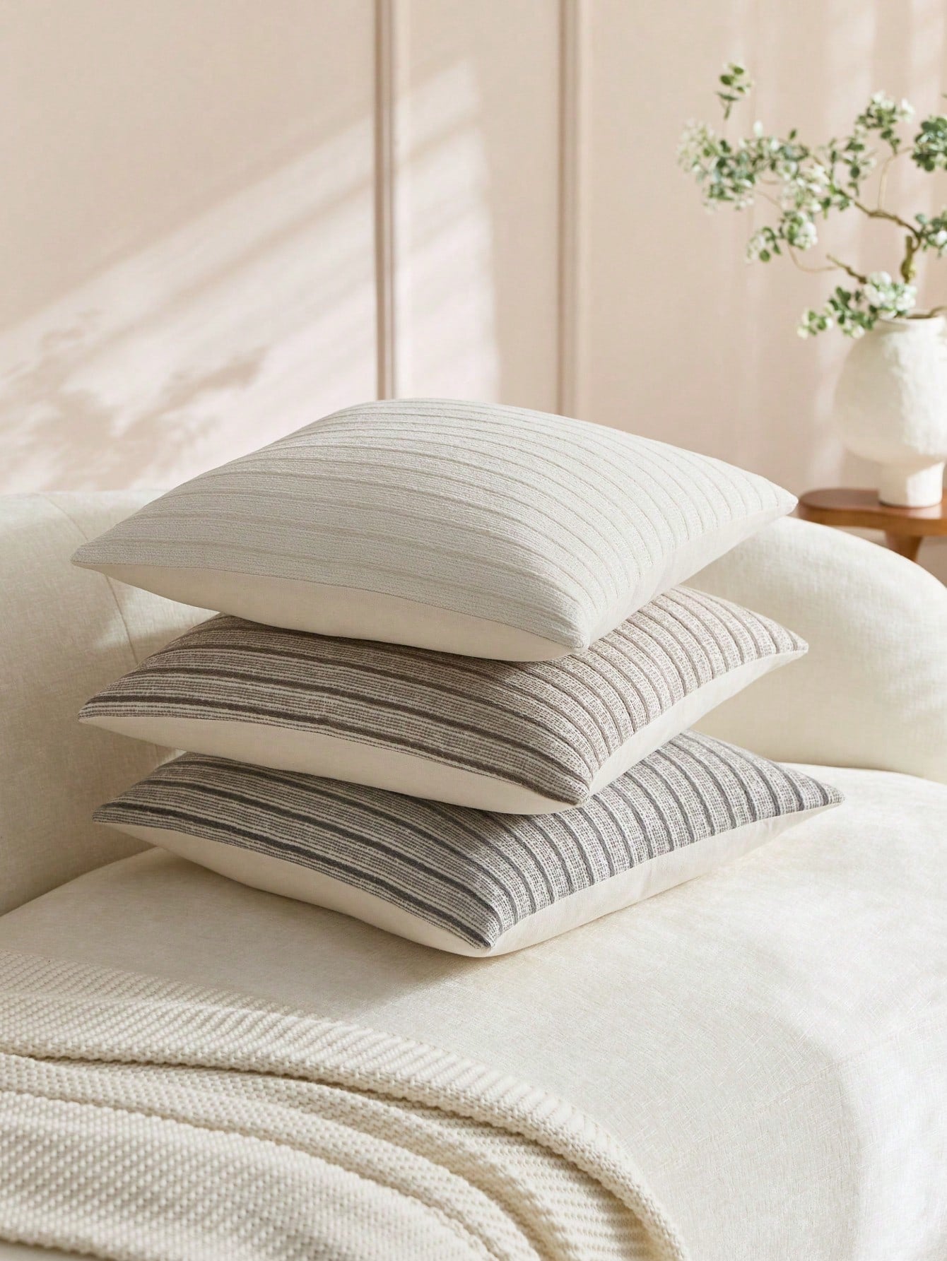 1pc White Diamond 3D Striped Throw Pillow Cover (Pillow Insert Not Included), Square Cushion Cover, Holiday Home Pillow Decor, Soft Comfortable Faux Linen Fabric, Modern Decorative Sofa, Home Bedroom