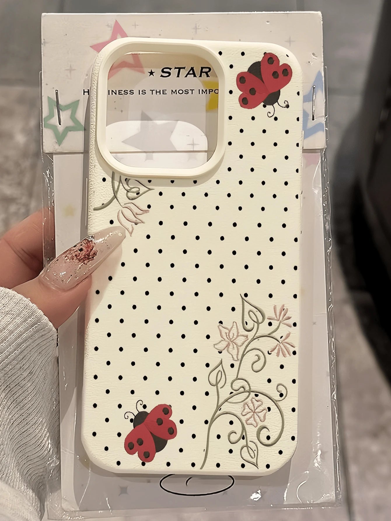 1pc White Ladybug Polka Dot Minimalist Personalized TPU Shockproof Full Coverage Phone Case, Compatible With Apple 17, 16, 15, 14, 13, 12, 11 Pro Max, Air, And Series
