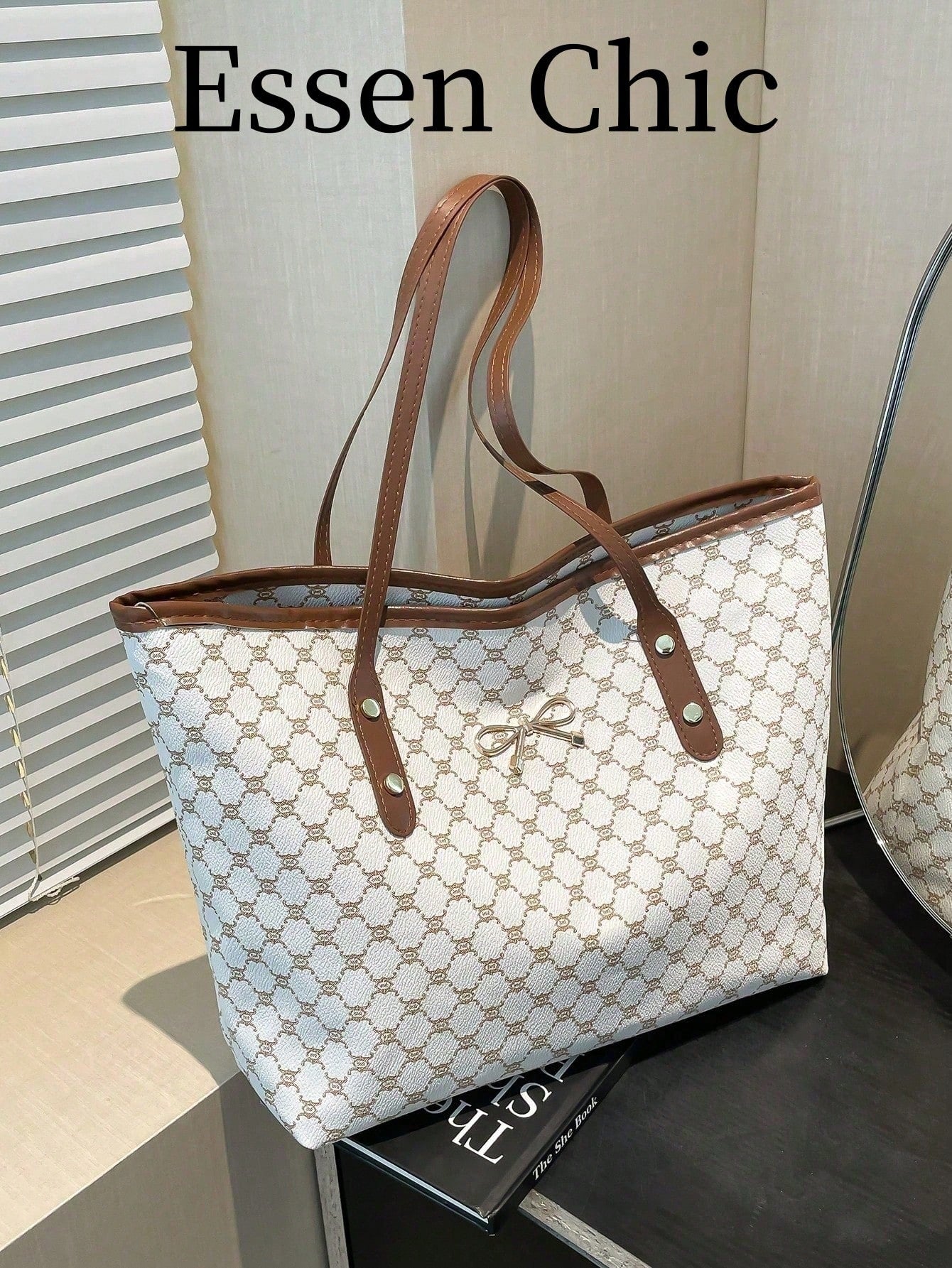 1pc White Vintage Floral Letter Embellished PU Tote Bag, Large Capacity Shoulder Bag With Metal Hardware, Cream Bag