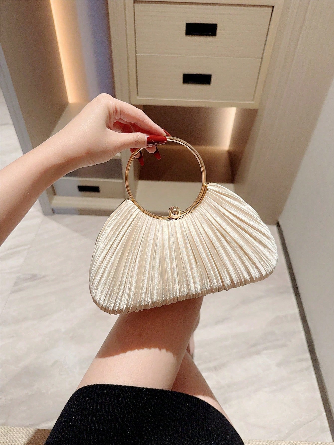 1pc Women's Elegant Pleated Box Design Party Handbag, Luxury Rhinestone Clutch, Charming Formal Evening Bag,Bride, Wedding Items, Gift For Her