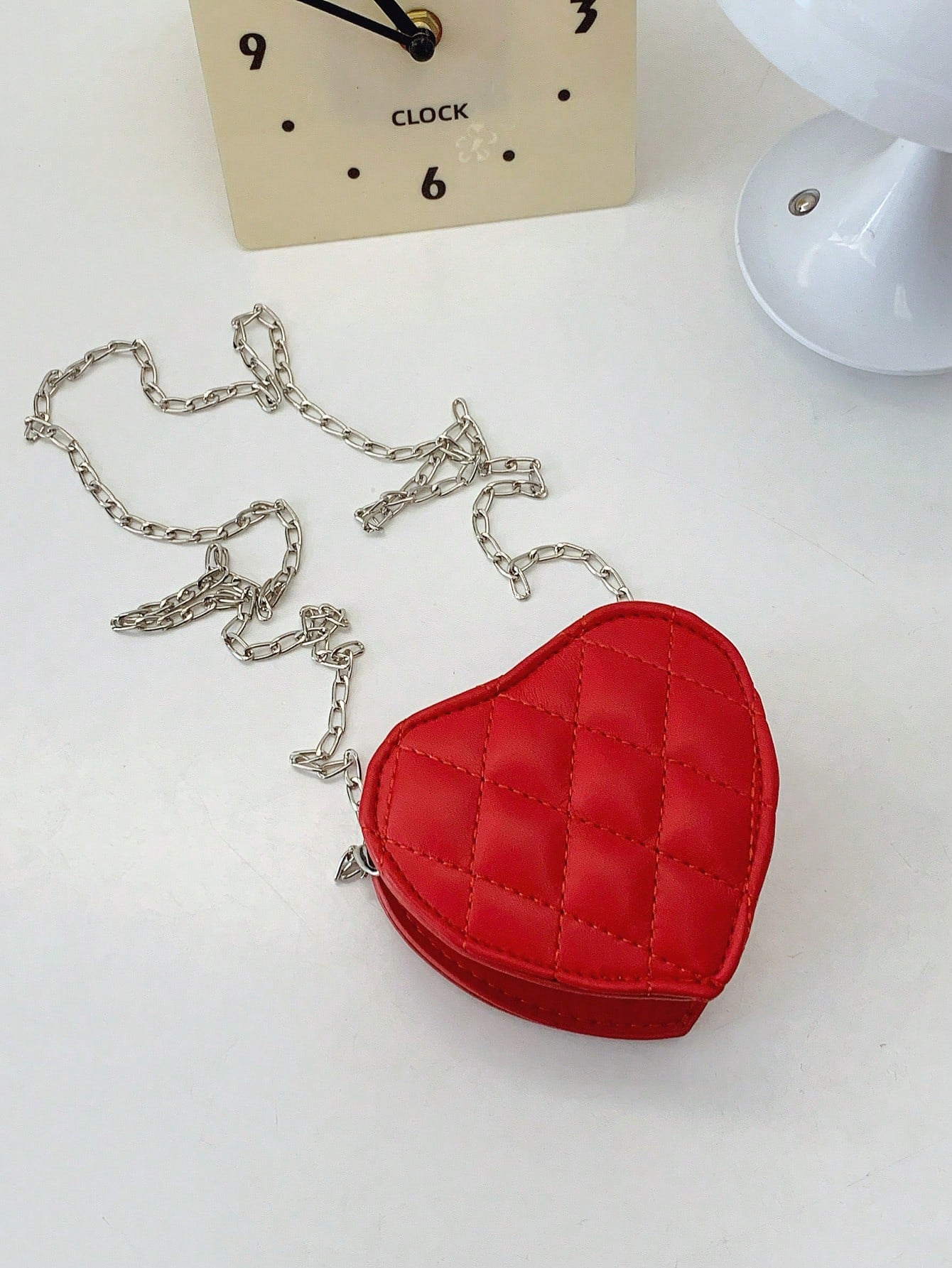 1pc Zipper Closure New Fashionable Embroidered Chain Heart-Shaped Shoulder Bag, Unique Rhombus Crossbody Bag For Girls