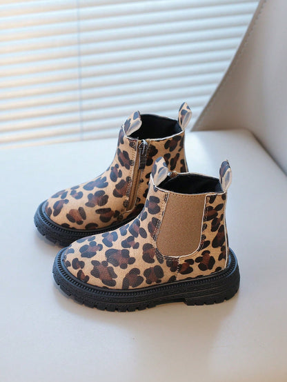 2024 Fashion New Leopard Print Kids Ankle Boots Girls Flat Side Zip Chelsea Boots Soft Bottom Versatile Princess Boots