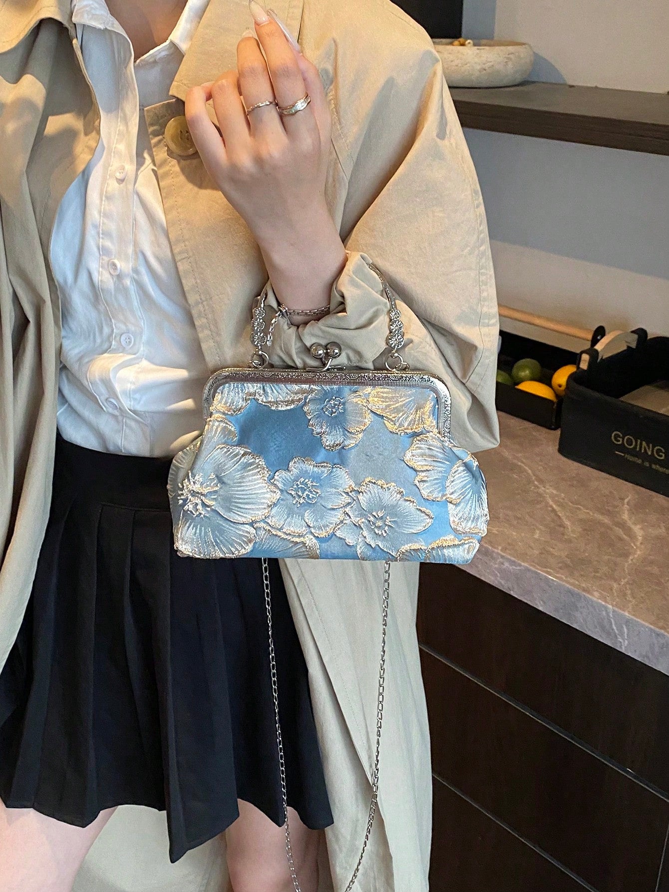 2026 New Chain Tassel Evening Bag,  Solid Color, Chain Handle [Floral Pattern Placement Random]