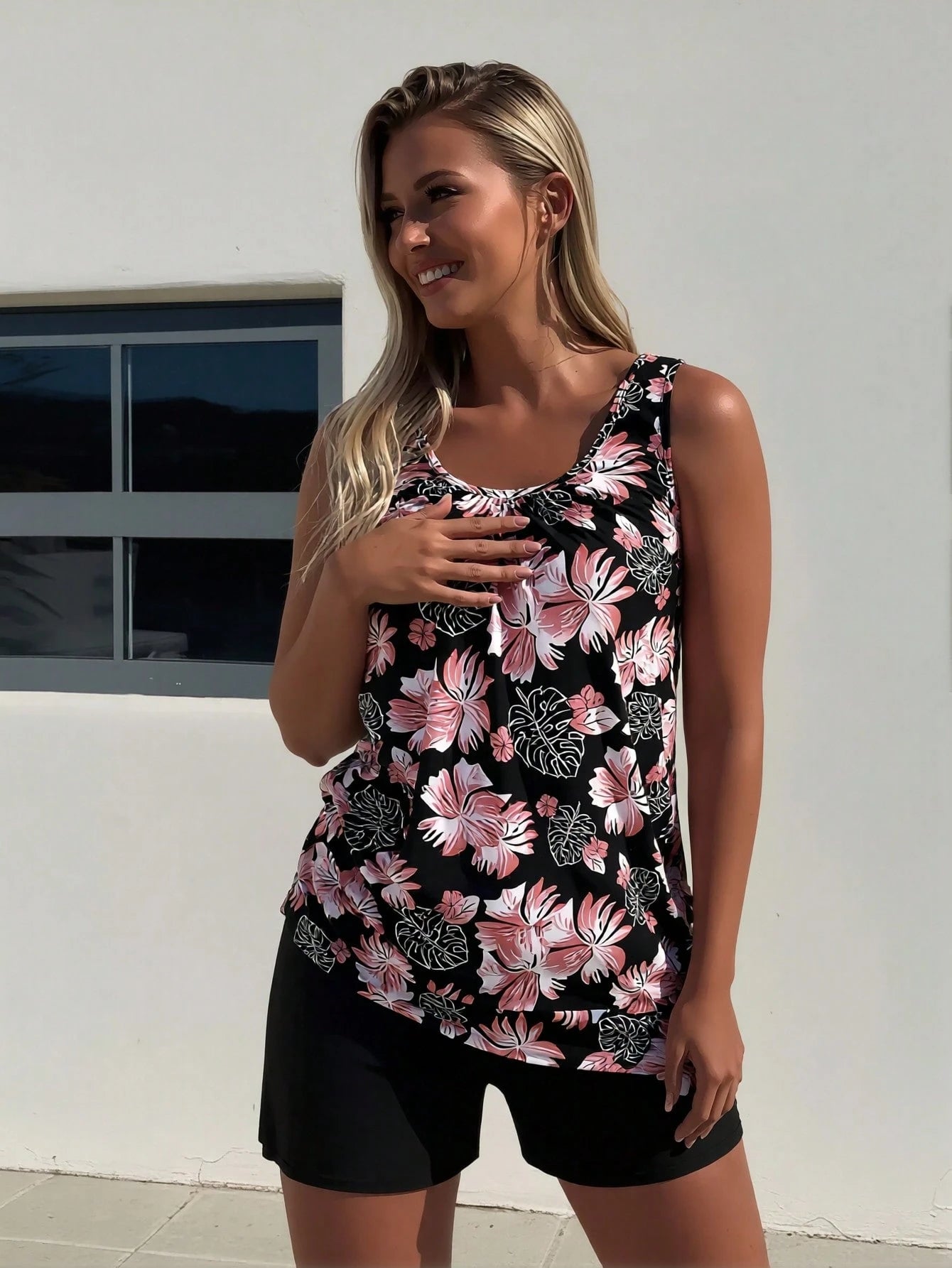 2026 New Fashion Swimsuit Women's Black Tropical Floral Print Loose Tankini + Black Boyshort Set For Beach Vacation, Modest & Slim Fit