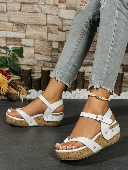 [2026 Spring/Summer New Arrival] Y2K European & American Ins Style Soft Cork Platform Wedge Thong Strap Rivet One-Buckle Roman Gladiator Wedge Sandals For Women
