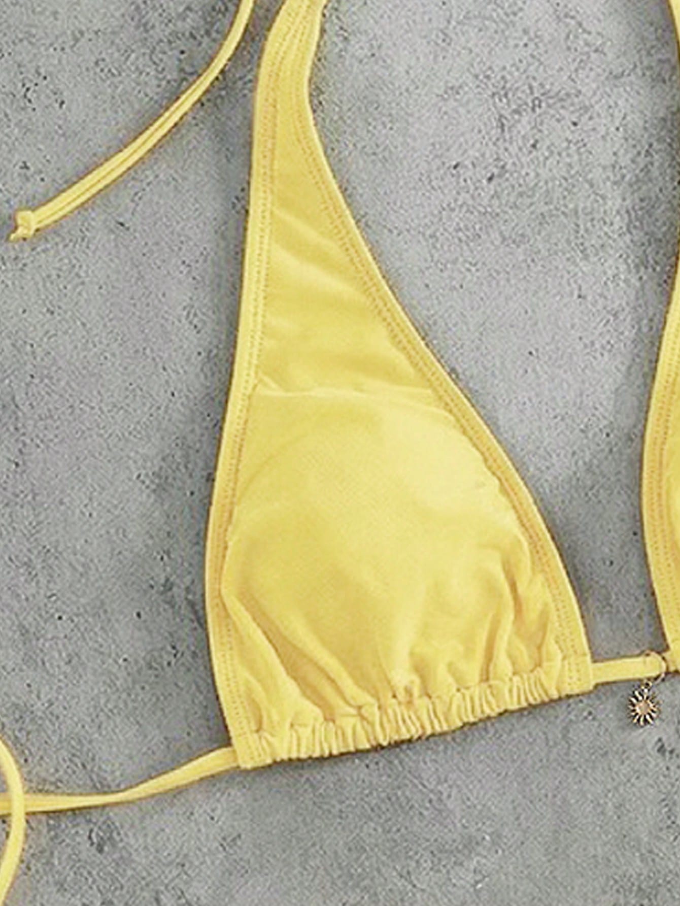 2026 Summer Women 2pcs Bikini Set, Pale Yellow Halter Neck Triangle Swimwear With Chic Mexican Sunflower Metal Pendant, Drawstring Adjustable Beach Vacation Cute Swimwear, Suitable For Beach, Pool, Su