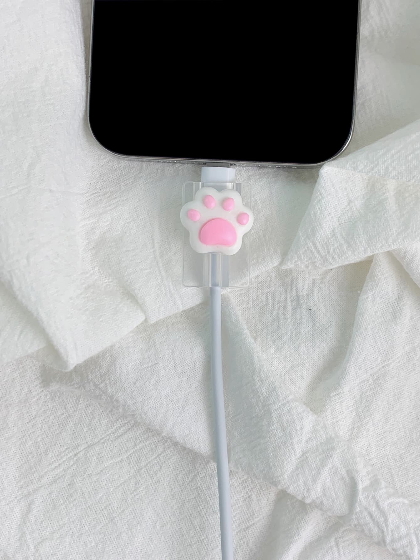 2pcs 3d Cat Paw Pattern Data Cable Protectors Charger Protector