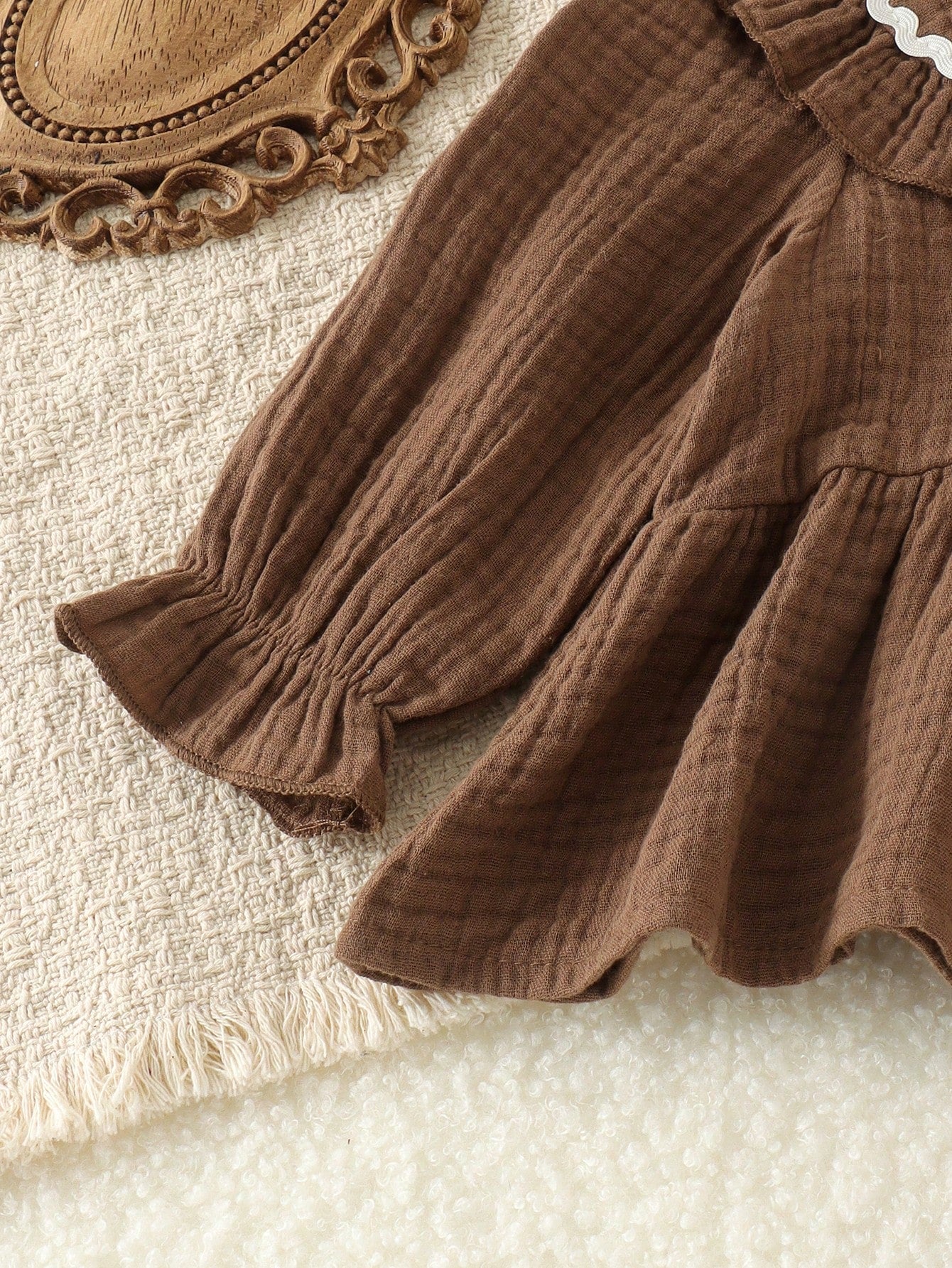 2pcs Baby Girl Mori Style Vintage Brown Peter Pan Collar Long Sleeve Top & Matching Loose Wide Leg Pants Set, Lightweight For Spring/Autumn
