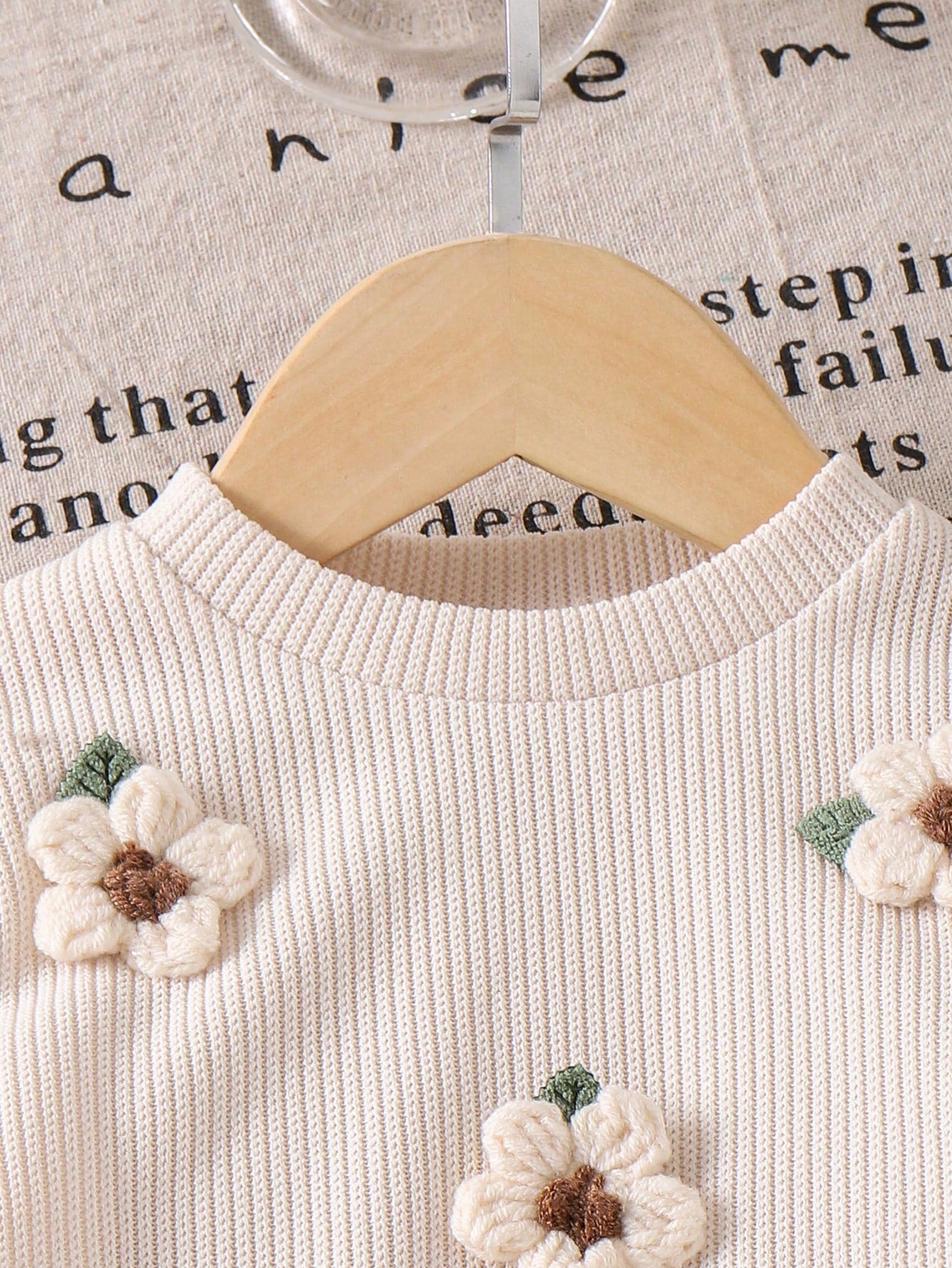 2pcs Baby Girls Casual Floral Applique Long Sleeve Top With Pocket & Denim Pants Set, Spring/Autumn