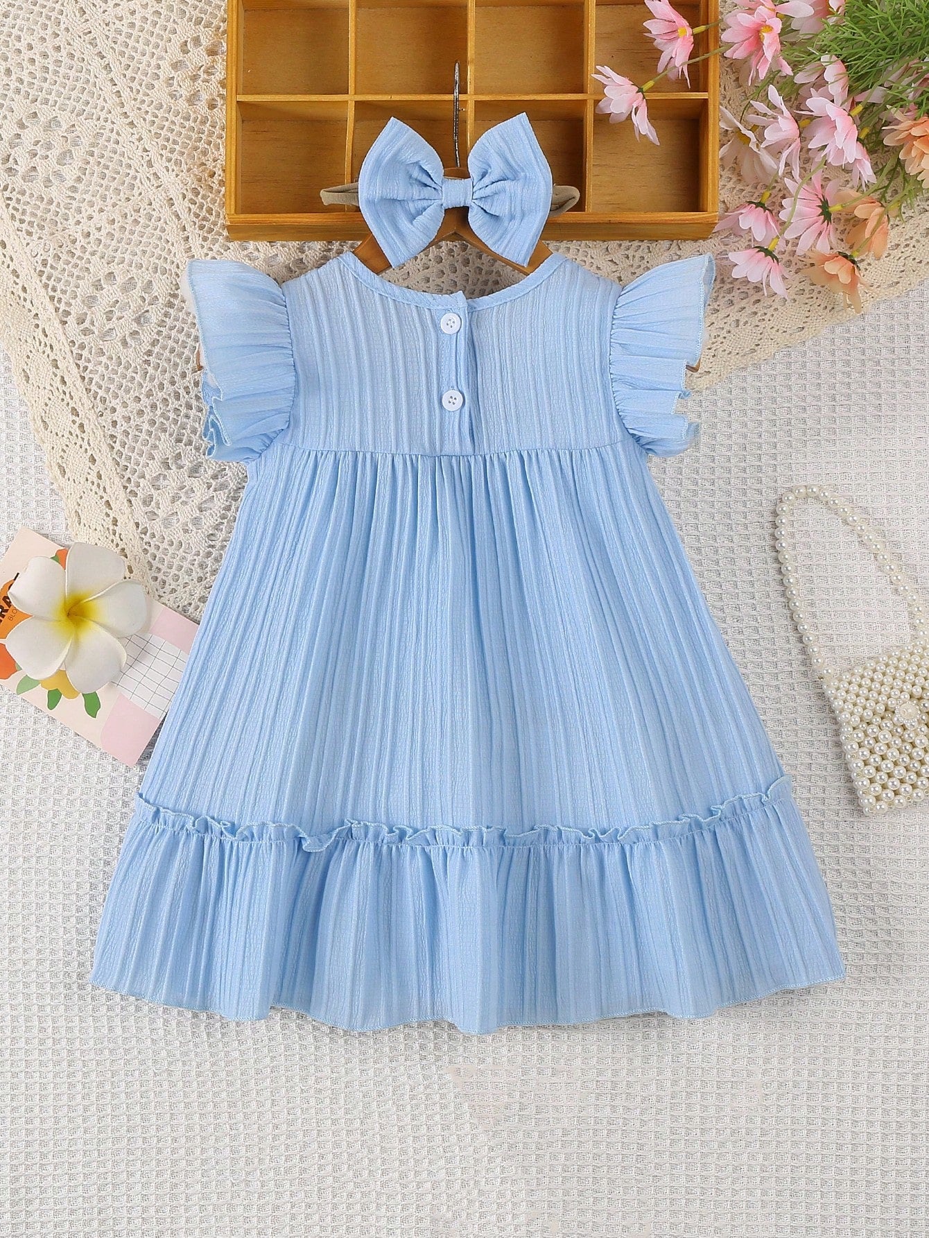 2pcs Baby GirlSet: Solid Color Cute Handmade Flower Decor Cap Sleeve Dress + Headband