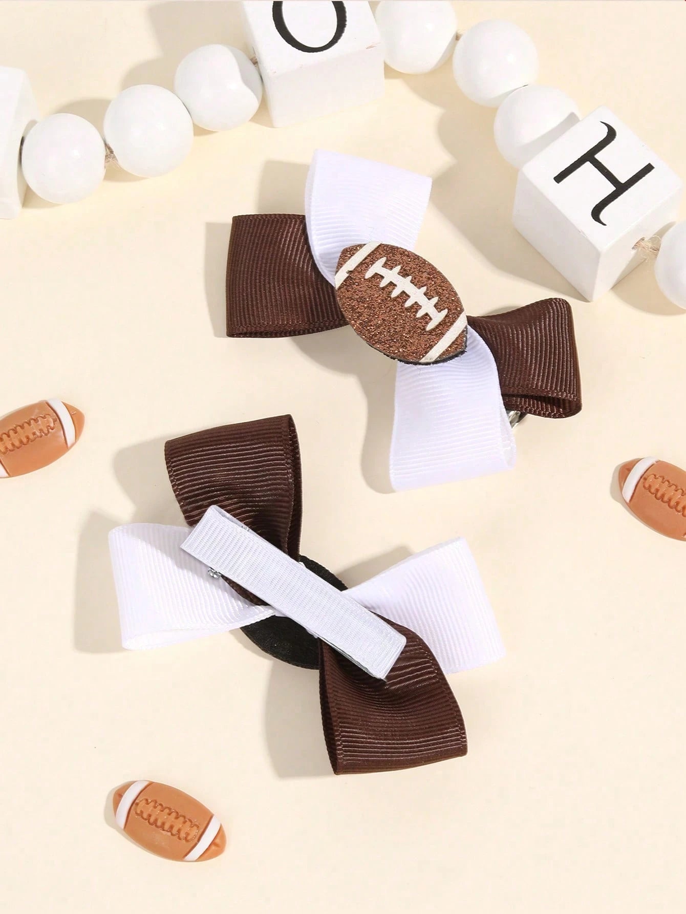 2pcs Rugby Hair Bows For Girls Sparkling Football Glitter Decor Bow Hair Clips Sporty Style Hairpins Grosgrain Ribbon Cheer Bow Girls Holiday Party Outfit Decor Stuff Gift Kids Baby Hair Accessories