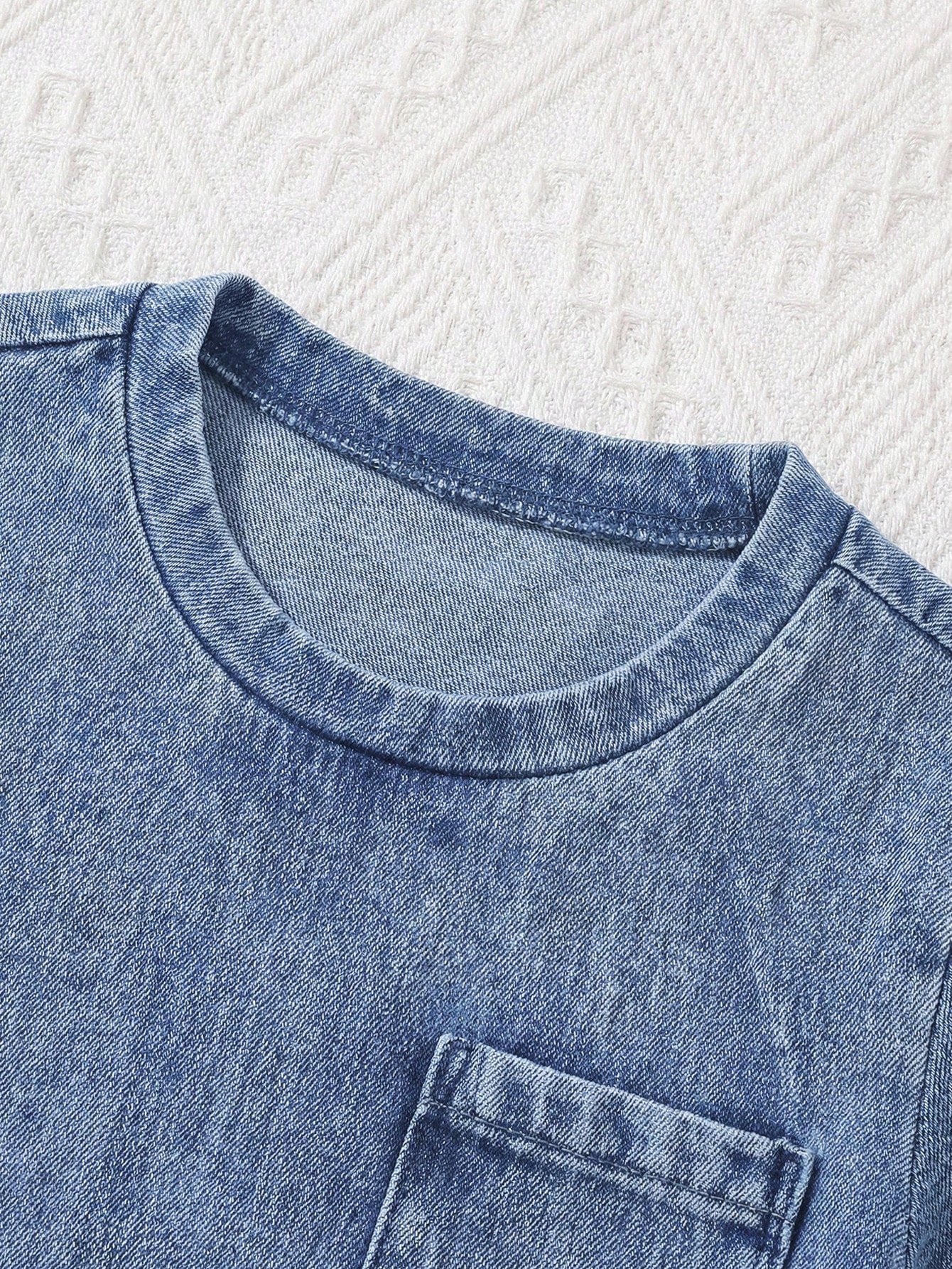 2pcs/Set Baby Boy New Fashion Casual Soft Cute Blue Knit Denim Loose Fit T-Shirt And Loose Fit Jeans Shorts Set Spring Summer,For Baby Boys Spring/Summer Dailywear Outfits,Boys Streetwear Outfit
