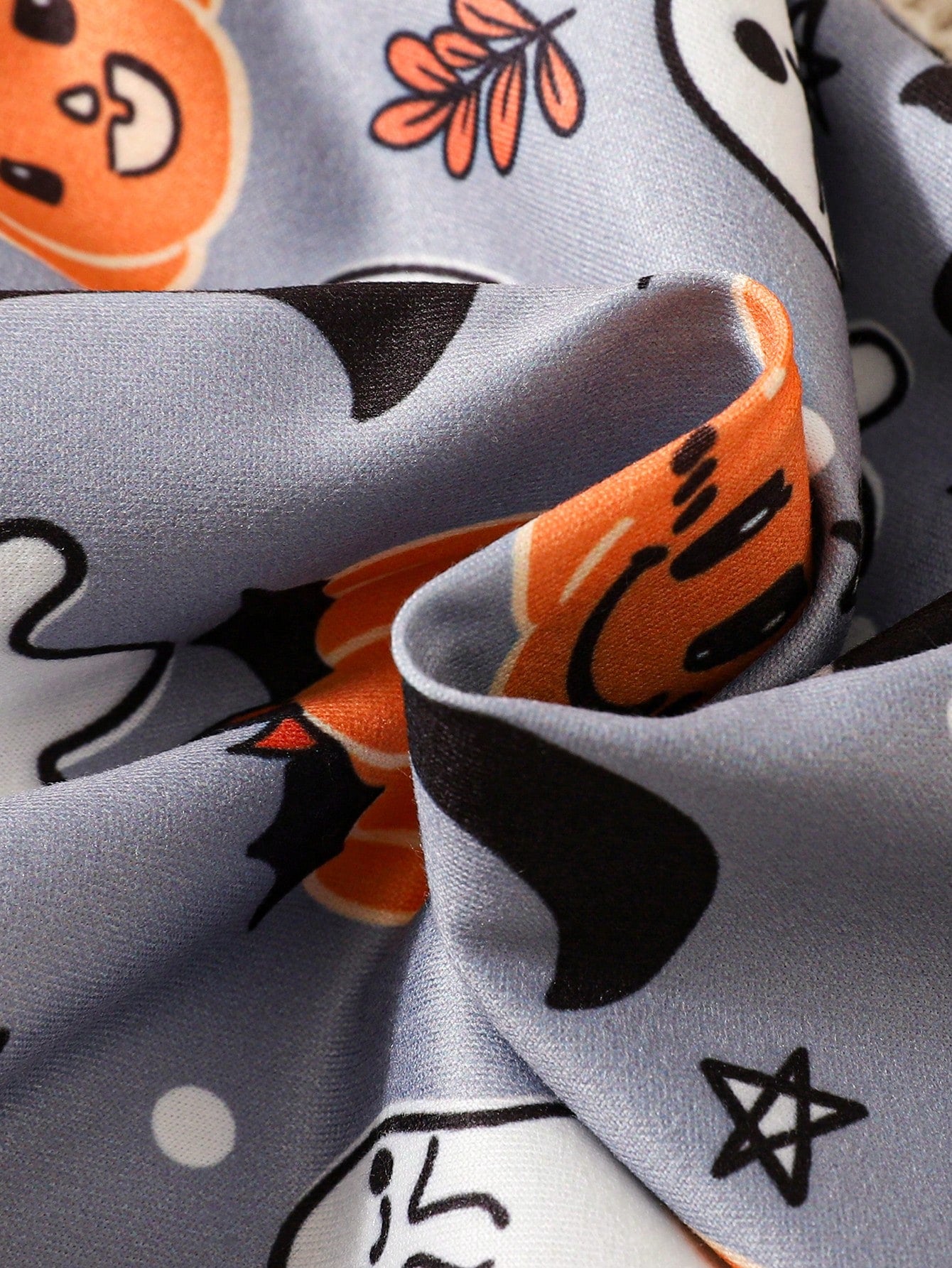 2pcs/Set Boys Solid Black Cold Shoulder Long Sleeve Romper And Halloween Element Print Overall Jumpsuit, Jumpsuit Body Full Print Playful Ghosts, Smiling Pumpkins, Crescent Moons, Boo! Funny Slo