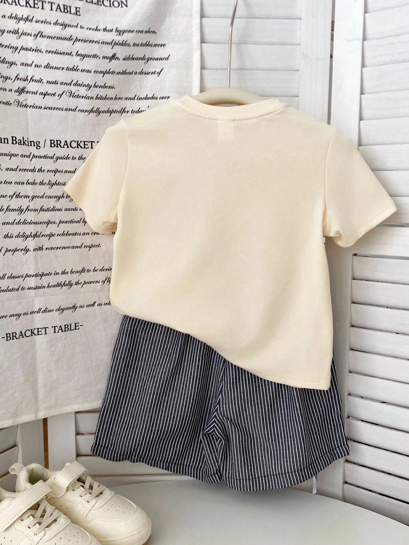 2pcs/Set Unisex Baby Boy/Girl Blue White Stripe Summer Casual Cute Shell Pattern Short Sleeve T-Shirt And Shorts Beach Holiday Toddler Clothes Outfit