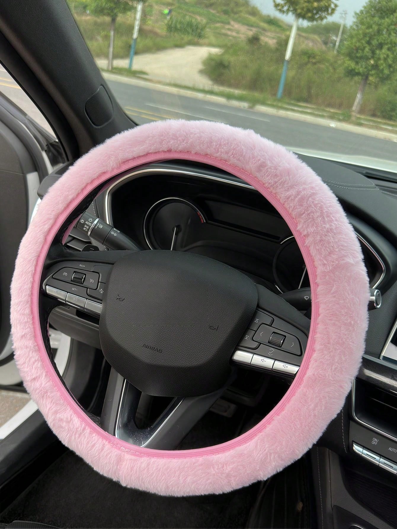 3pcs Car Plush Steering Wheel Cover And Shoulder Protection Cover Three Pieces Set Combination Suitable For Use In Spring, Autumn And Winter,Car Stuff For Woman,Pink Car Stuff