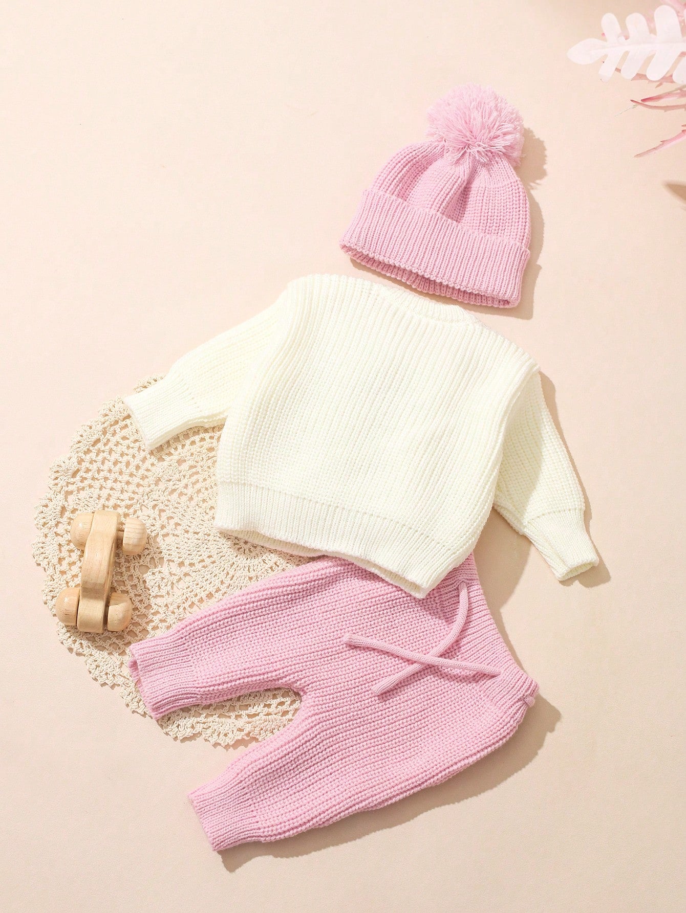 3Pcs Set Baby Hospital Arrival Announcement Outfit White Autumn Funny Graphic Baby Shower Newborn Photo Shoot Props Knitted Tops And Pants With Hat