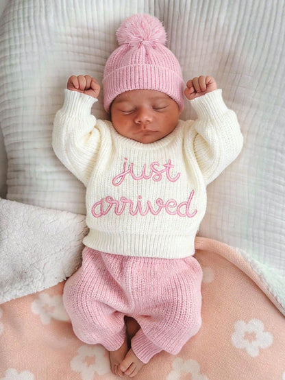 3Pcs Set Baby Hospital Arrival Announcement Outfit White Autumn Funny Graphic Baby Shower Newborn Photo Shoot Props Knitted Tops And Pants With Hat