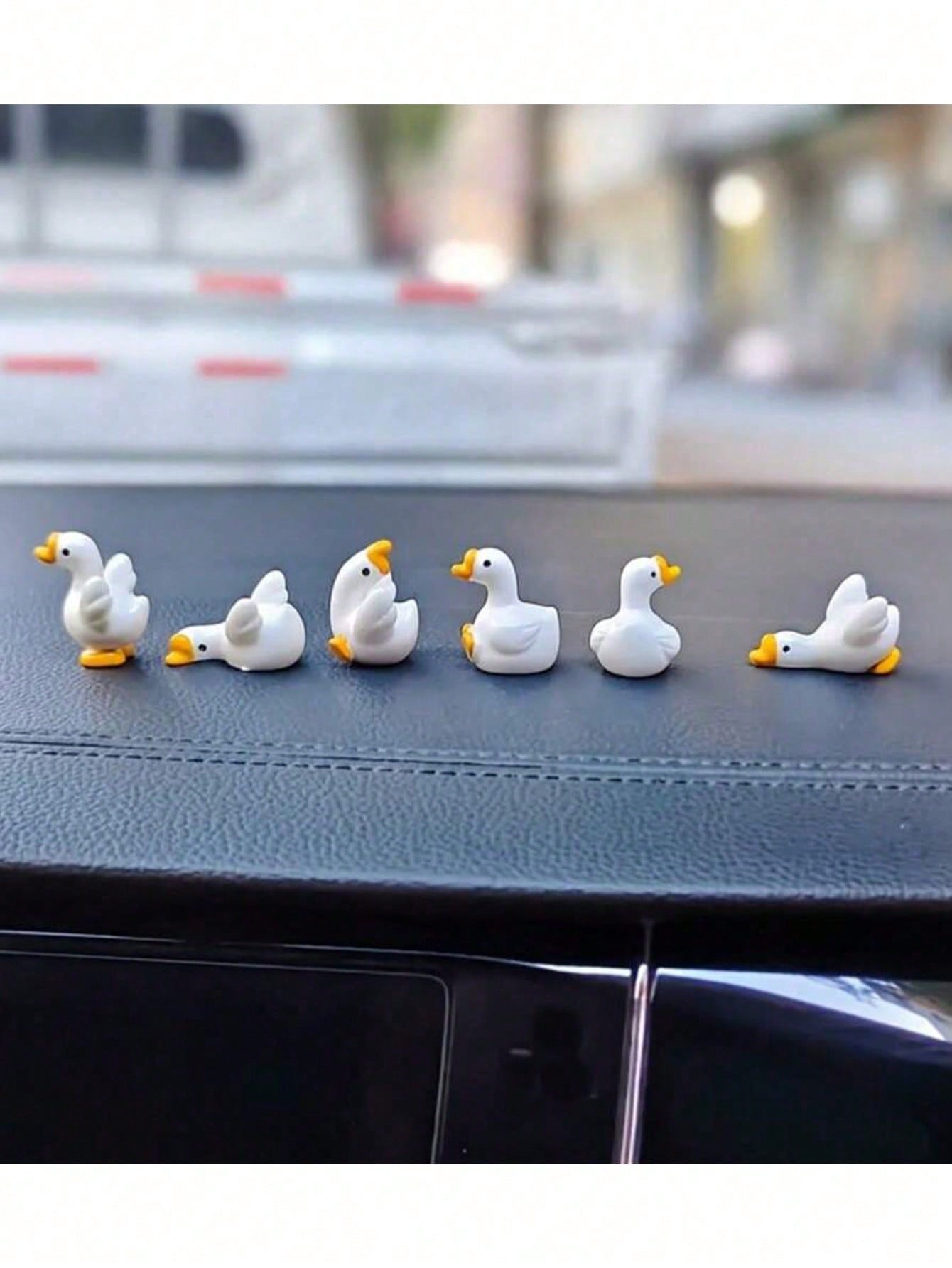 5/6Pcs Mini Goose Resin Car Dashboard Ornaments- Cute Plump Cartoon Goose Figurines, Anti-Slip Epoxy Base, Stress-Relief Decor For Car Interior/Vanity/Office Desk/Miniature Garden, Perfect Gift For A