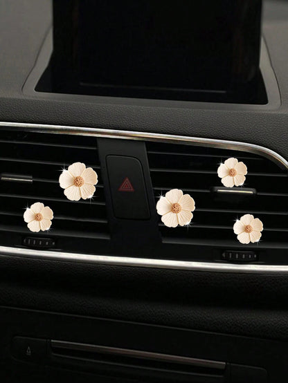 5pcs Cute Daisy Five-Petal Flower Car Air Vent Fragrance Clip Interior Flower Freshener Car Aromatherapy Decorative Accessories