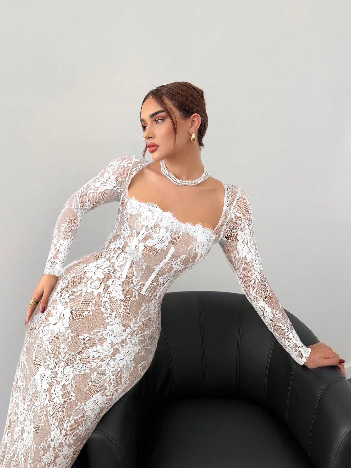 Aloruh Women's Elegant Sexy Seductive Lace Long Sleeve Corset Dress, Autumn And Black Floral Floor Length Slim Fitted Party Night Tea Wedding