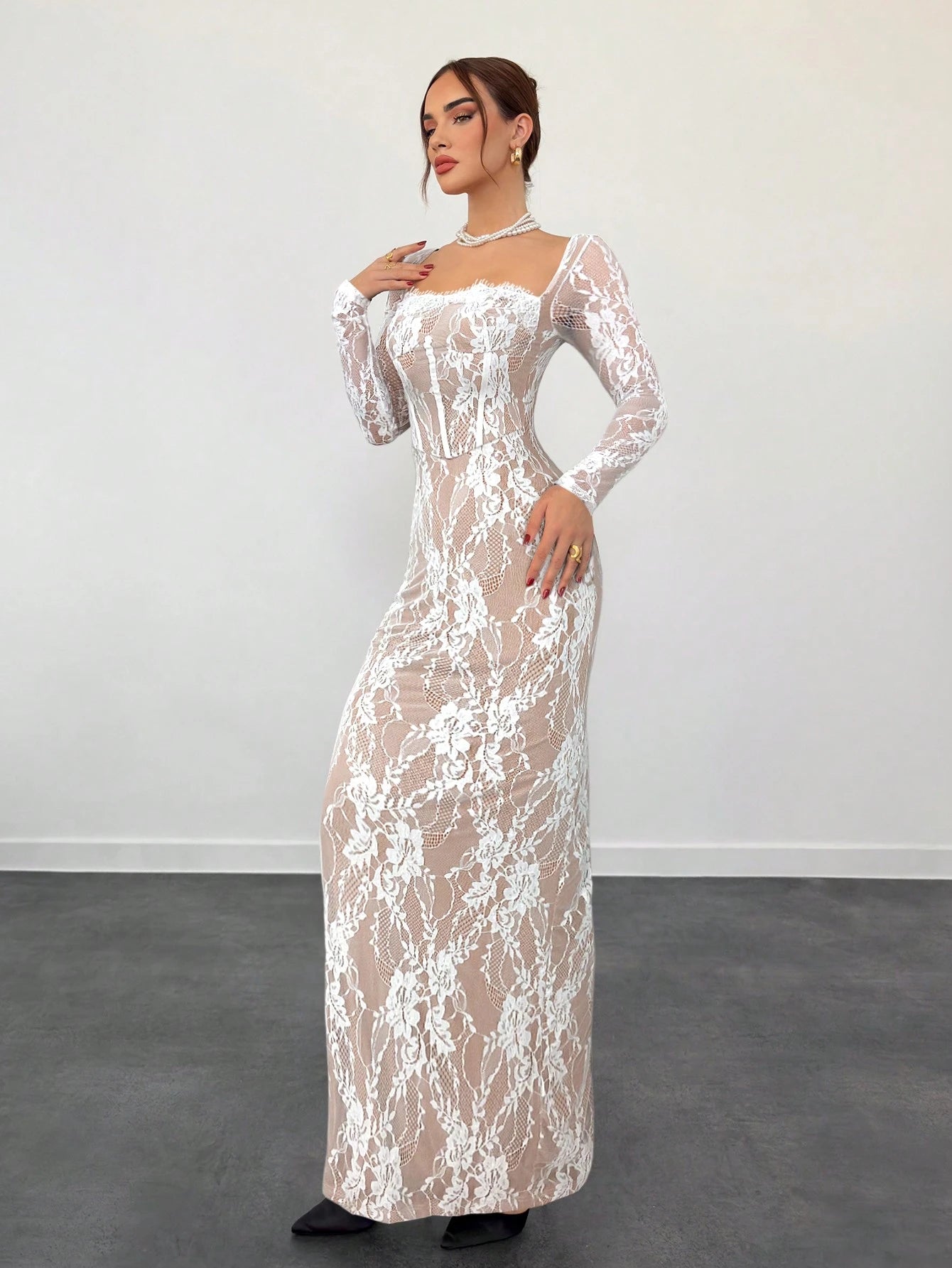 Aloruh Women's Elegant Sexy Seductive Lace Long Sleeve Corset Dress, Autumn And Black Floral Floor Length Slim Fitted Party Night Tea Wedding
