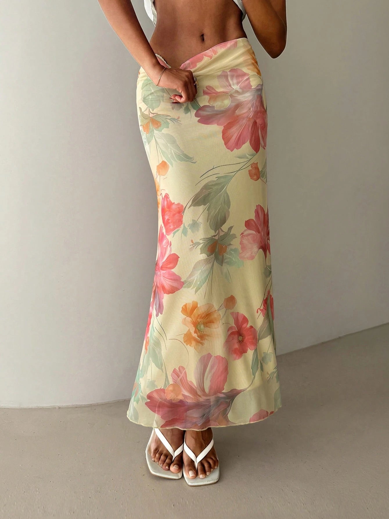 Aloruh Women's Floral Print Vacation Low Waist Skirt, Spring/Summer Beach Vacation Pastel Yellow