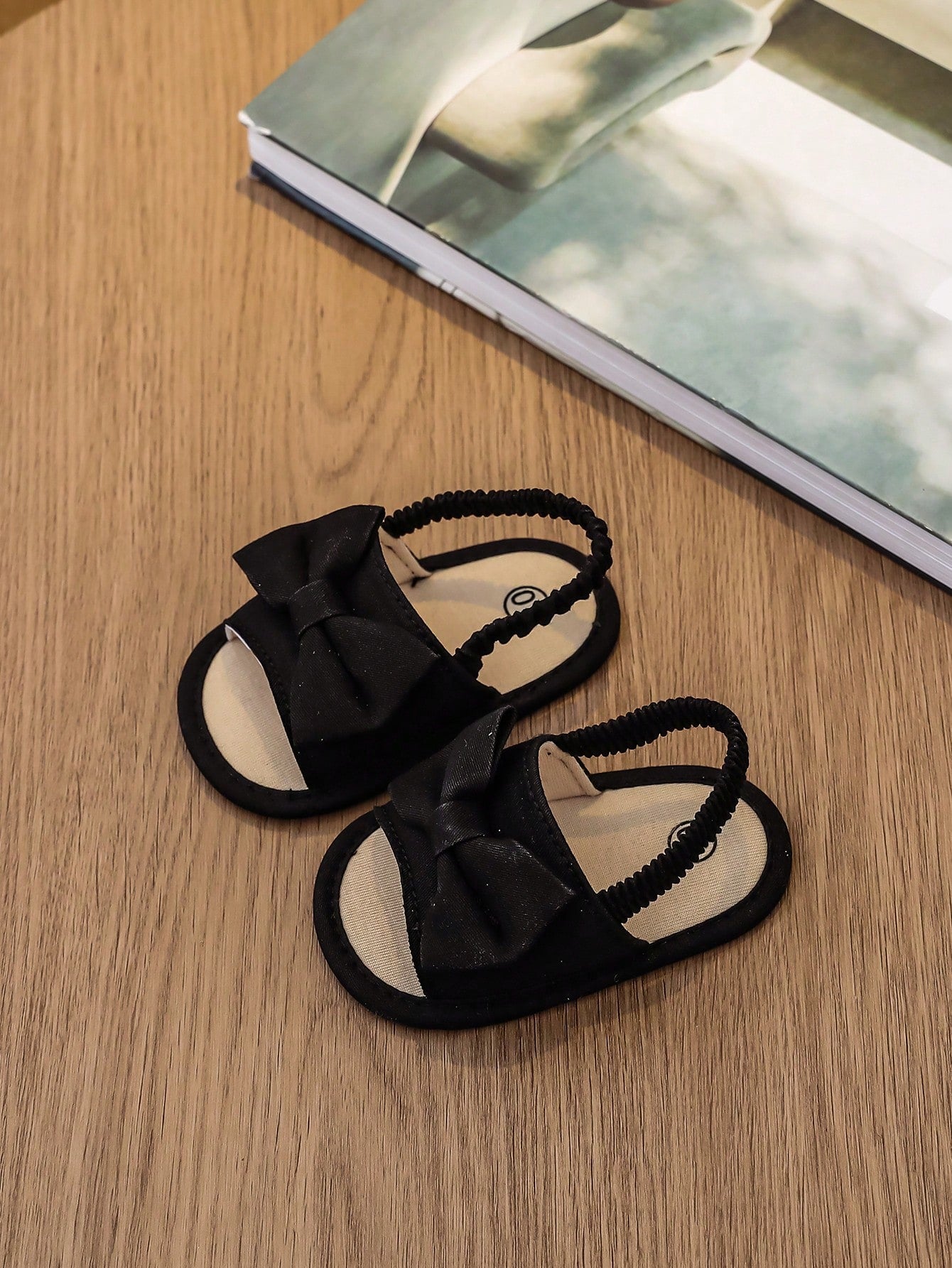 Baby Sandals 0-15 Months Bow Decor Prewalker Shoes