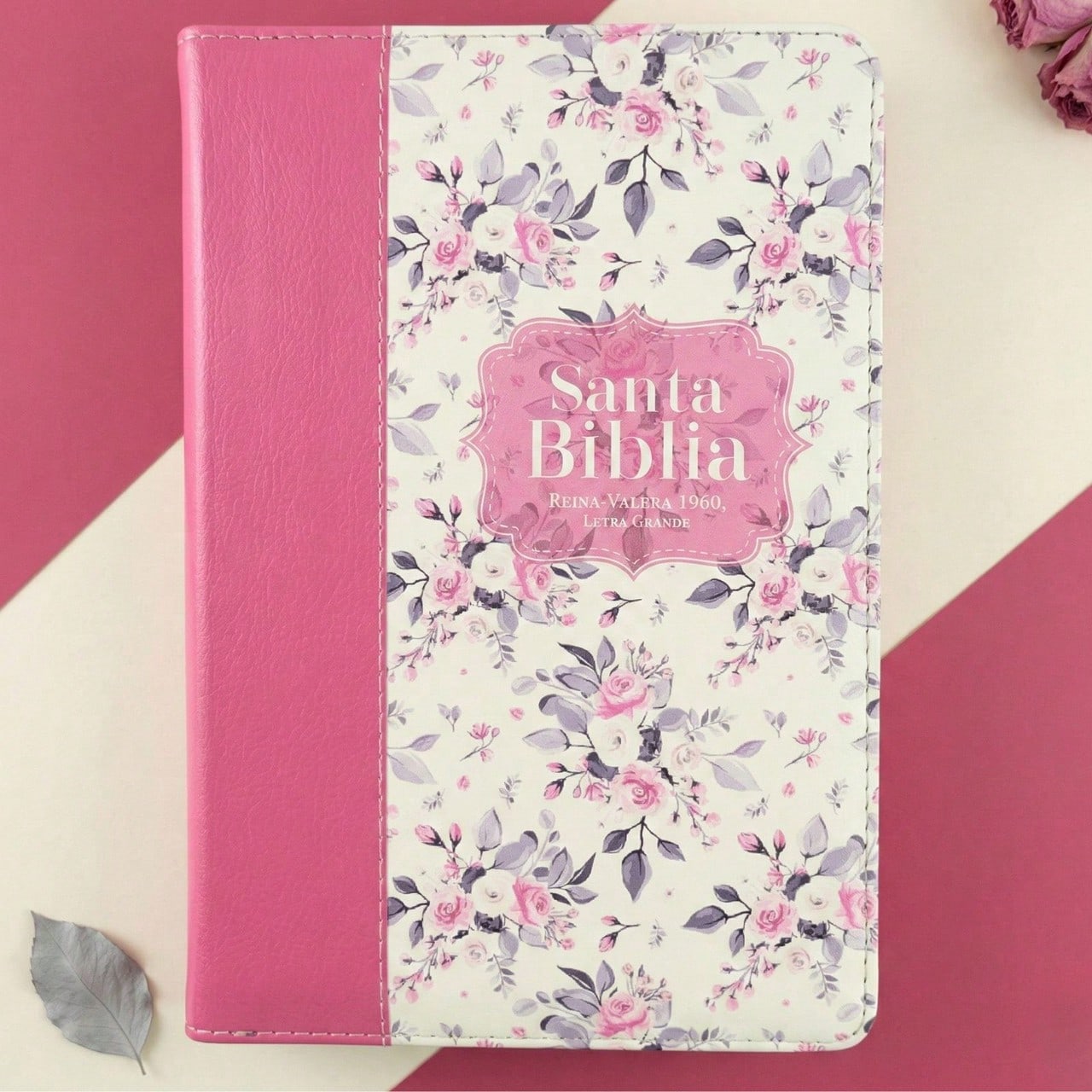 Biblia Con Cierre Para Mujer Portatil Letra Grande 12 Puntos RV1960, Imit Piel Imit Piel Duotono Blanco Y Rosa Floral Con Indice Y Canto Floral