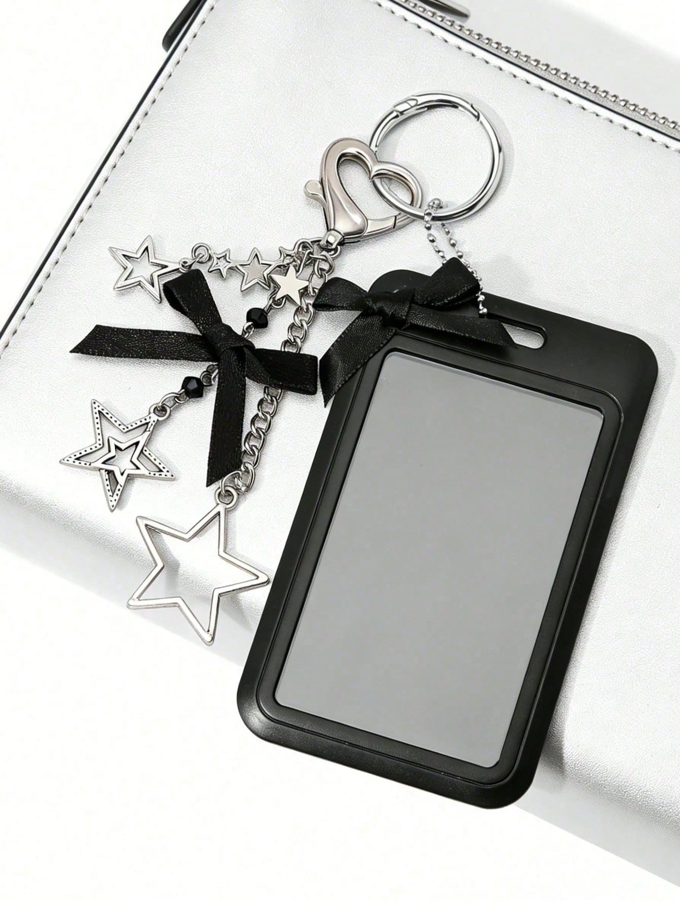 Black And White Star Pendant Card Holder, Pearl Pendant, Five-Pointed Star Pattern Design, Can Be Used As Bag Charm, Keychain, Can Store ID Card, Celebrity Card, Bus Card, Meal Card, Subway Card, Phot