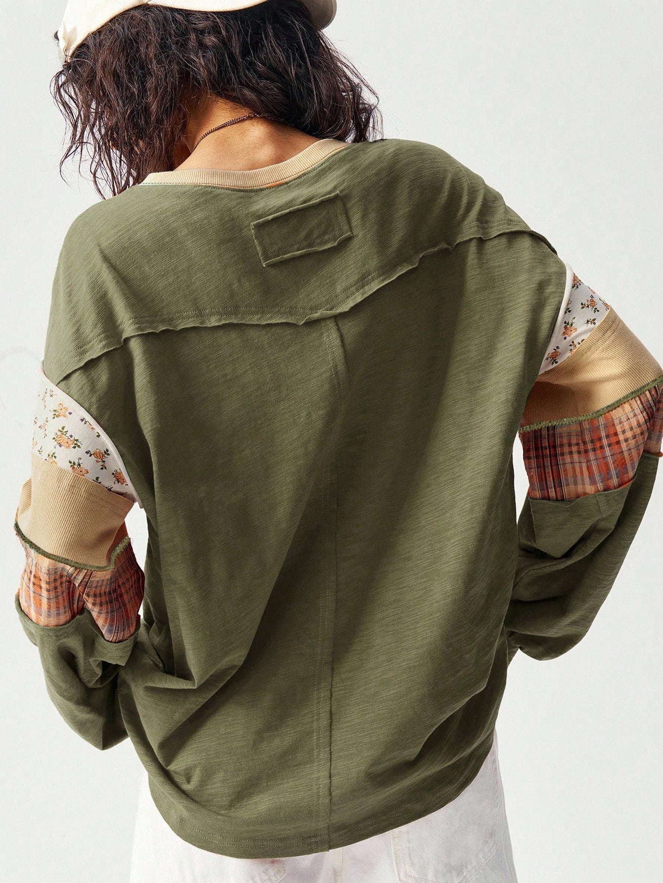 Bohemela Plus Size Women Patchwork Floral Plaid Print Round Neck Drop Shoulder Long Sleeve Casual Eleganza Boho Loose T-Shirt Army Green Autumn Vacation