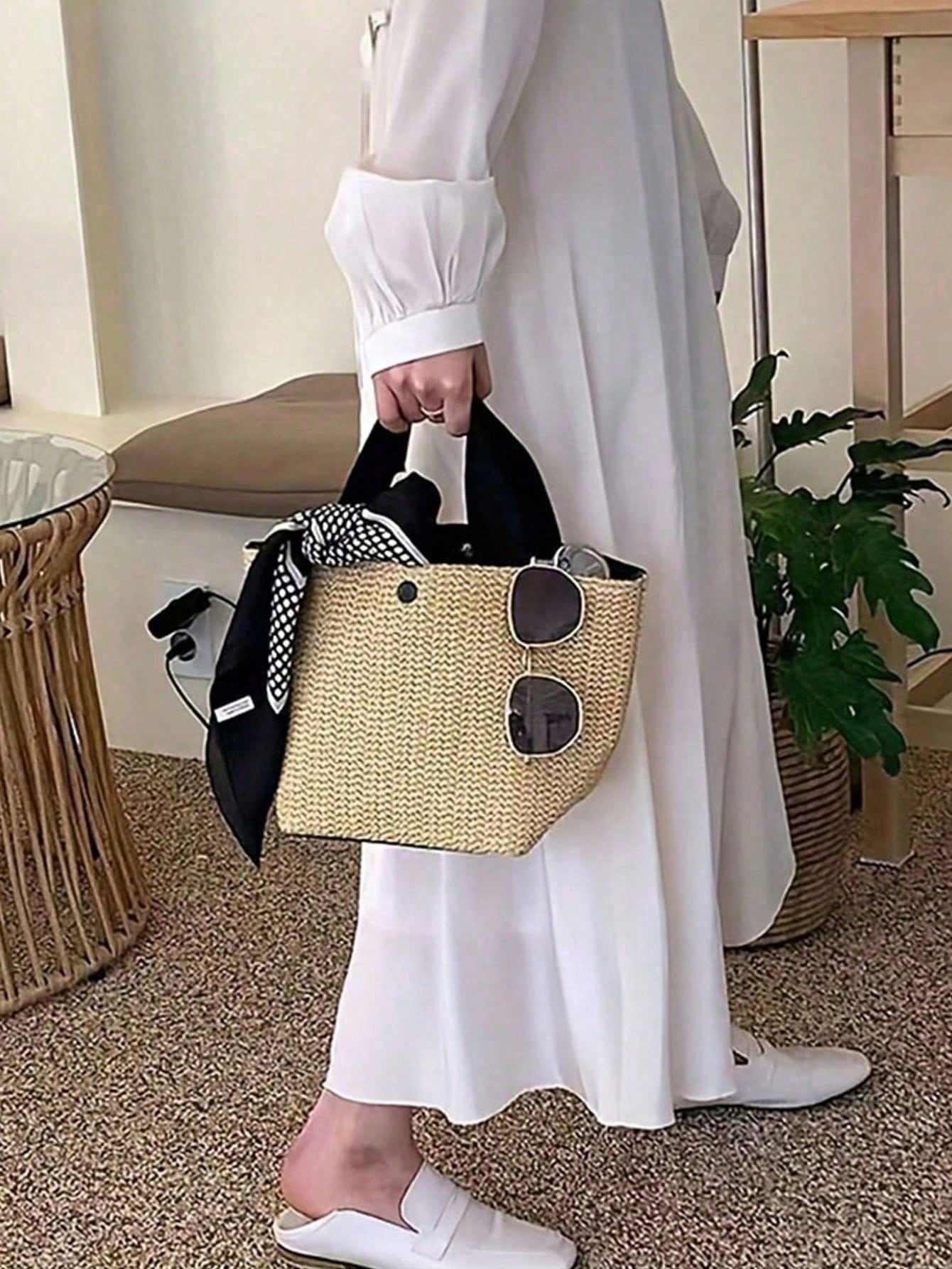 Bohemian Style Woven Tote Bag- Large Black Handbag Suitable For Beach, Camping And Outdoor Activities, Fabric With Magnetic Closure, Perfect For Women's Outdoor Adventures And Beach Outings