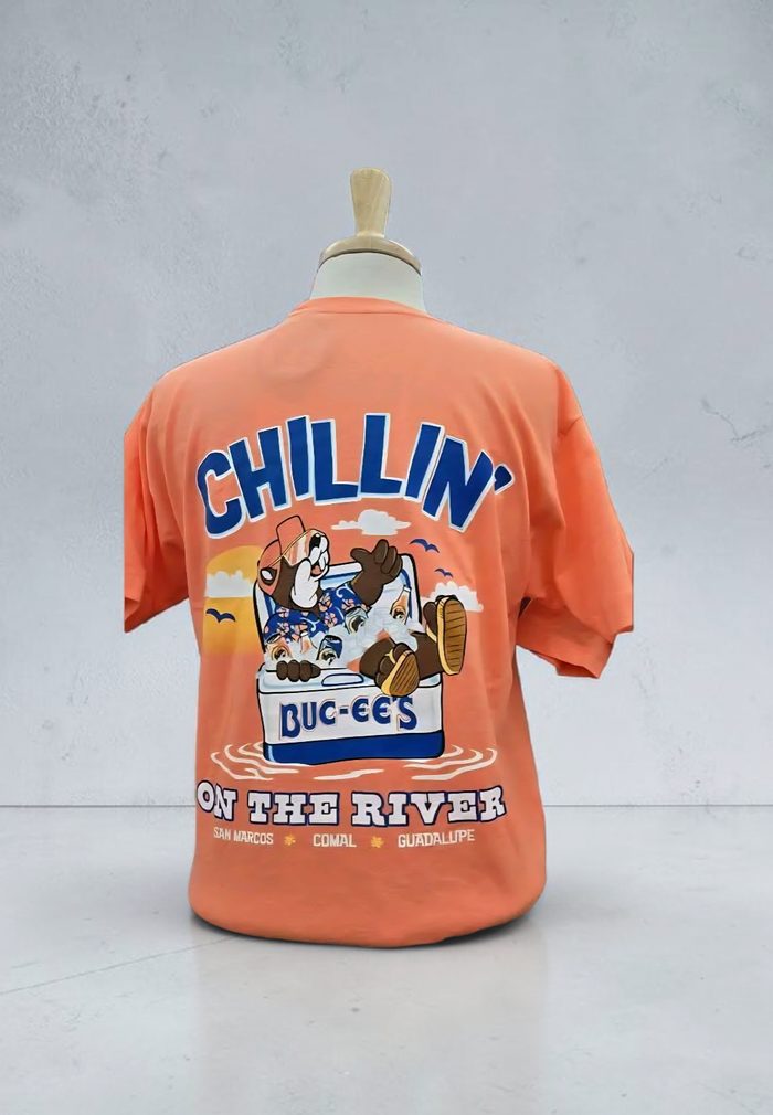 Buc-ee's Chillin' On the River - T-Shirt