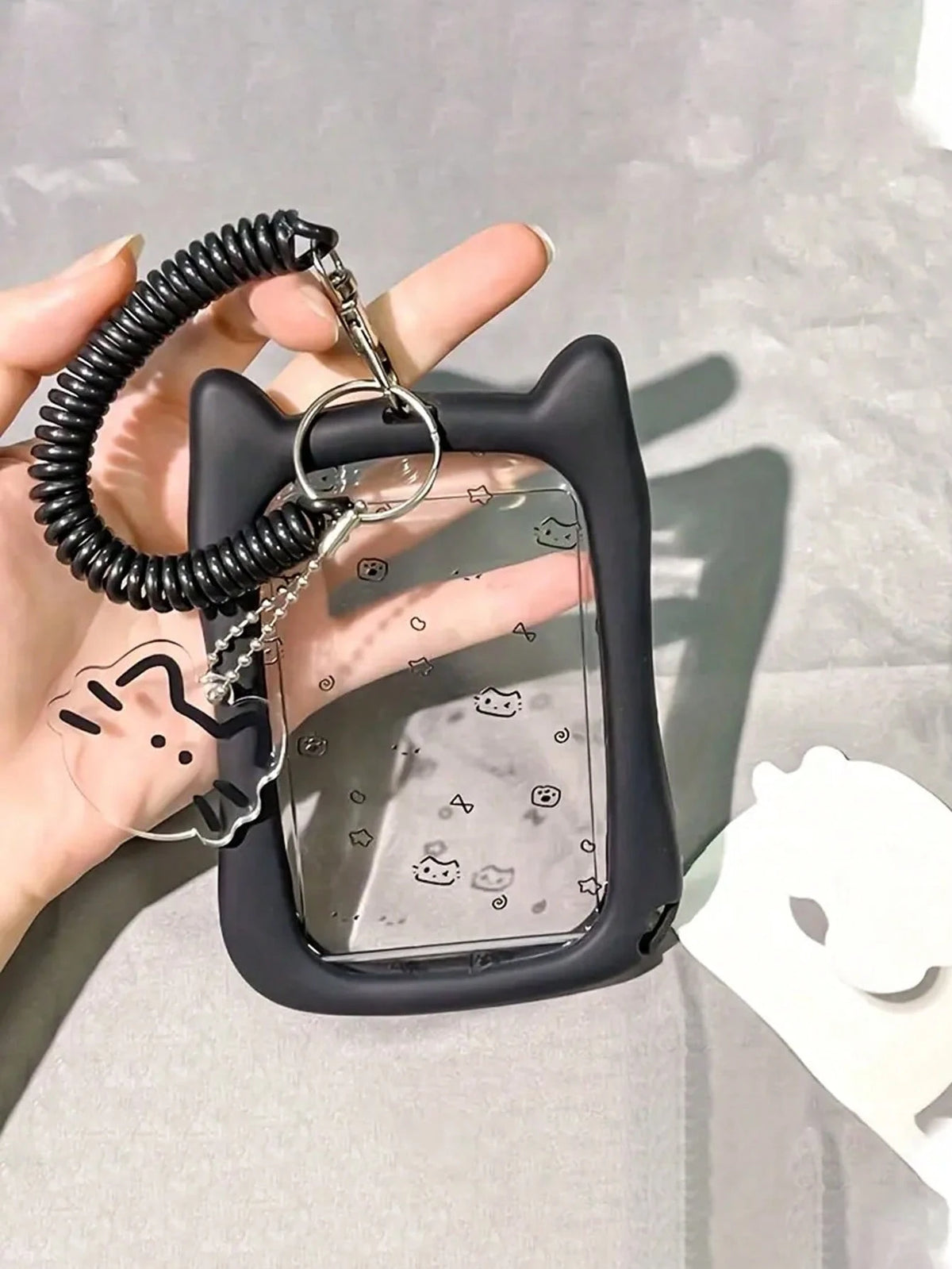 Cat Silicone Card Holder With Keychain- Durable And Fashionable Student ID Card Protector, Suitable For Bus Card, Metro Card And Campus Card| Adorable Cat Design, Transparent Material With Colorful