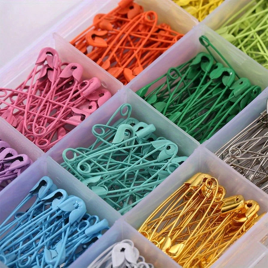 Colored Safety Pins,Strong,Mix Needles Brooch Pin Safety Pins DIY Sewing Tools For Jewelry Making Needlework Accessories, Insulated, And Perfect For Crafts, Sewing, And Tasks, As Well As For Organizin
