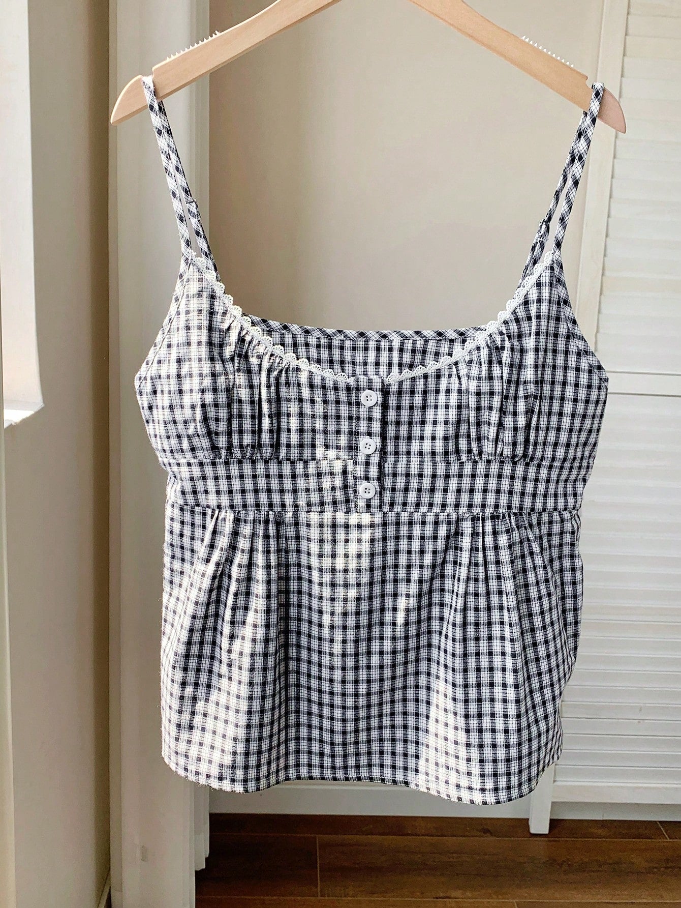 Comfortcana Flared Hem Women's Regular Length Plaid Cami Top In Woven Fabric With Button Detail