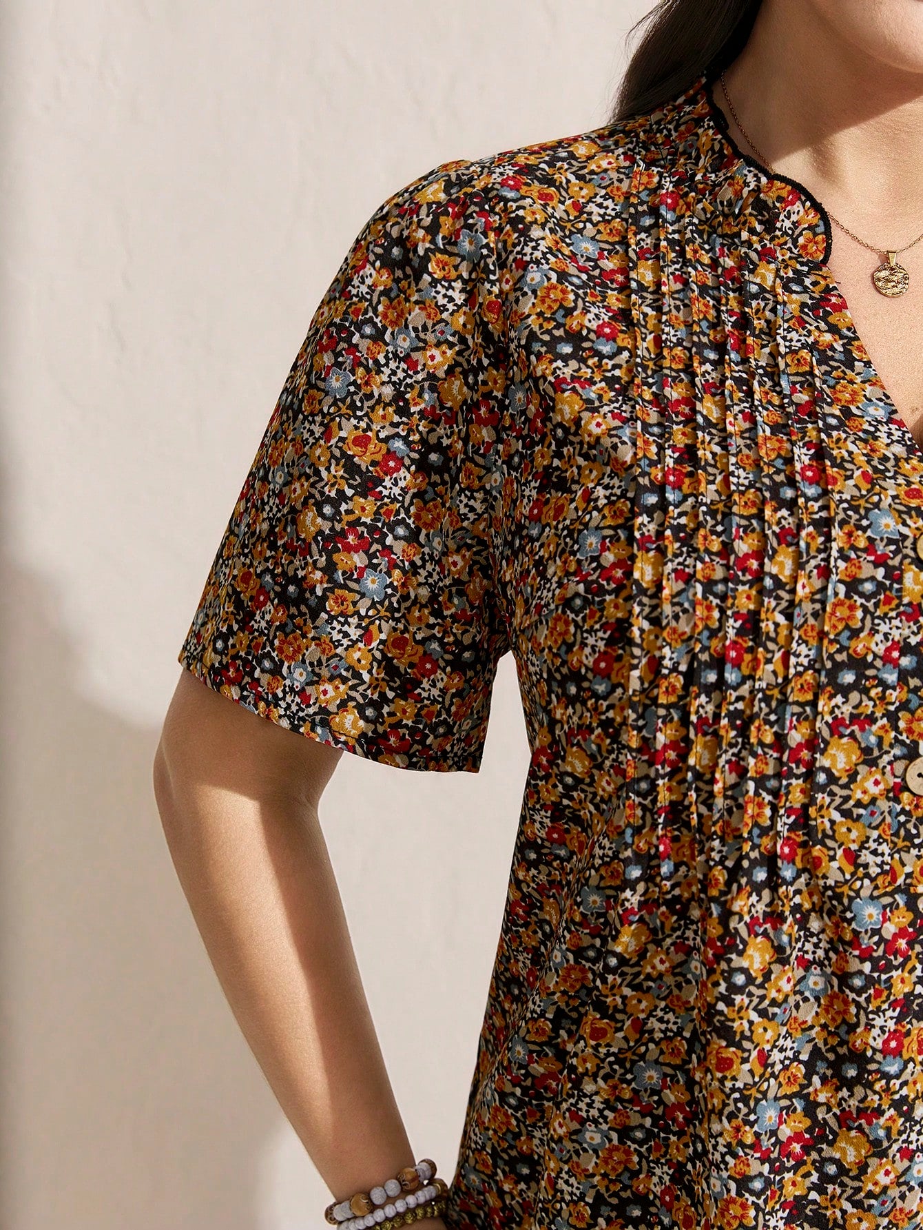 Comfylo Plus Size Casual Vacation Ditsy Floral Petal Sleeve Blouse Women Summer Clothing Woman Elegant Women Clothes Women Summer Sets Women Clothes Summer Glamorous Outfits For Women Modest Blouse Mu