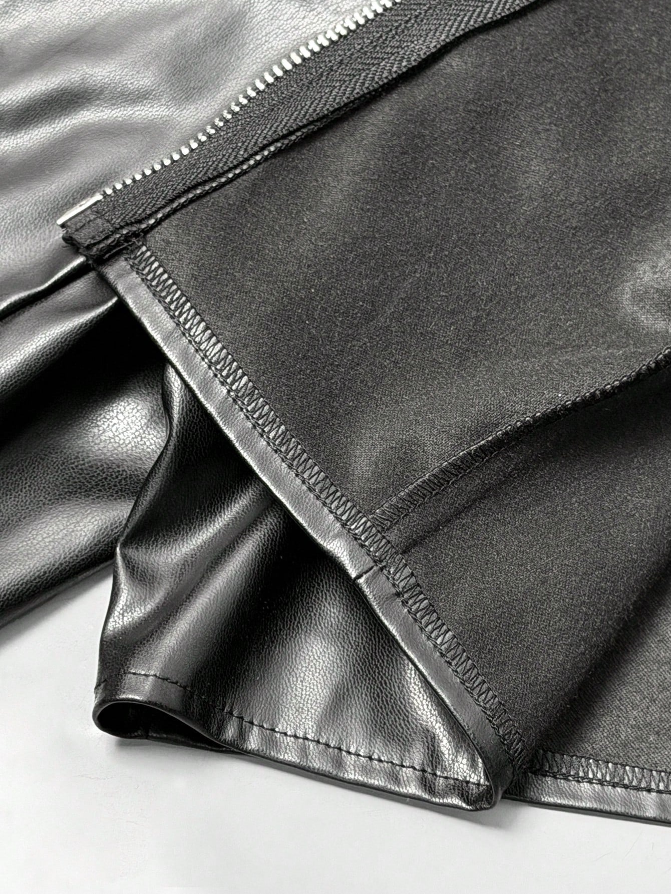 Coolane Women's Plus Size Fall Winter Streetwear Going Out Club Y2k Vintage Black PU Leather Long Sleeve Cropped Jacket