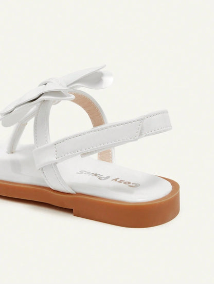 Cozy Pixies A Pair Of Fashionable And Versatile Casual Fun White Bow Flip-Flops Three-Dimensional Princess Style Wedding Mother's Day Vacation Girls Baby Flat Sandals Suitable For Summer