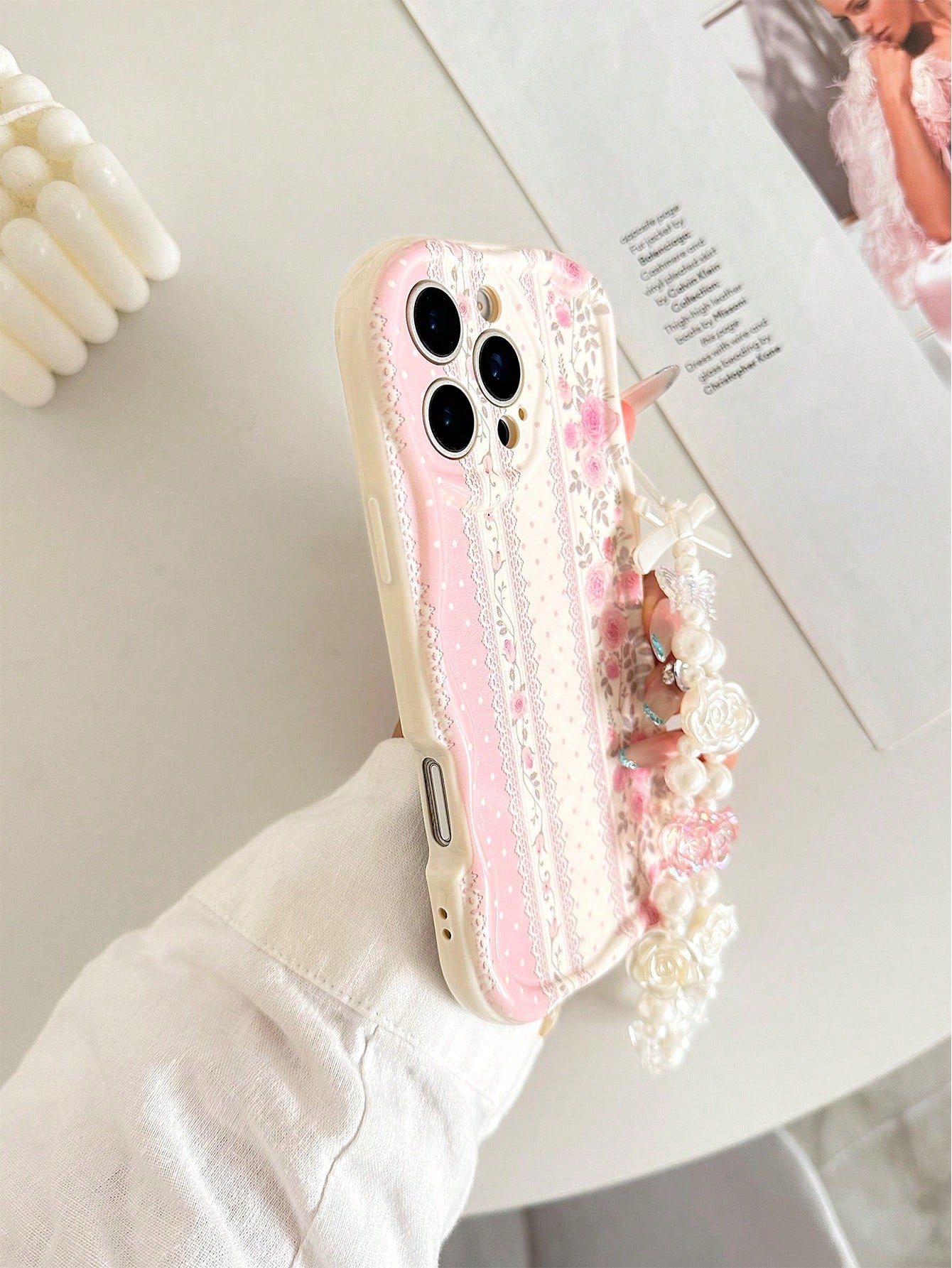 Creamy Pink Lace Floral Painted With Chain White Anti-Drop Cartoon Phone Case Compatible With Ip14,Ip14pro,Ip14promaxip13,Ip13pro,Ip13promaxp11,Ip11promaxip12,Ip12pro,Ip12promanxipXRipXS,Ip15,Ip15pro