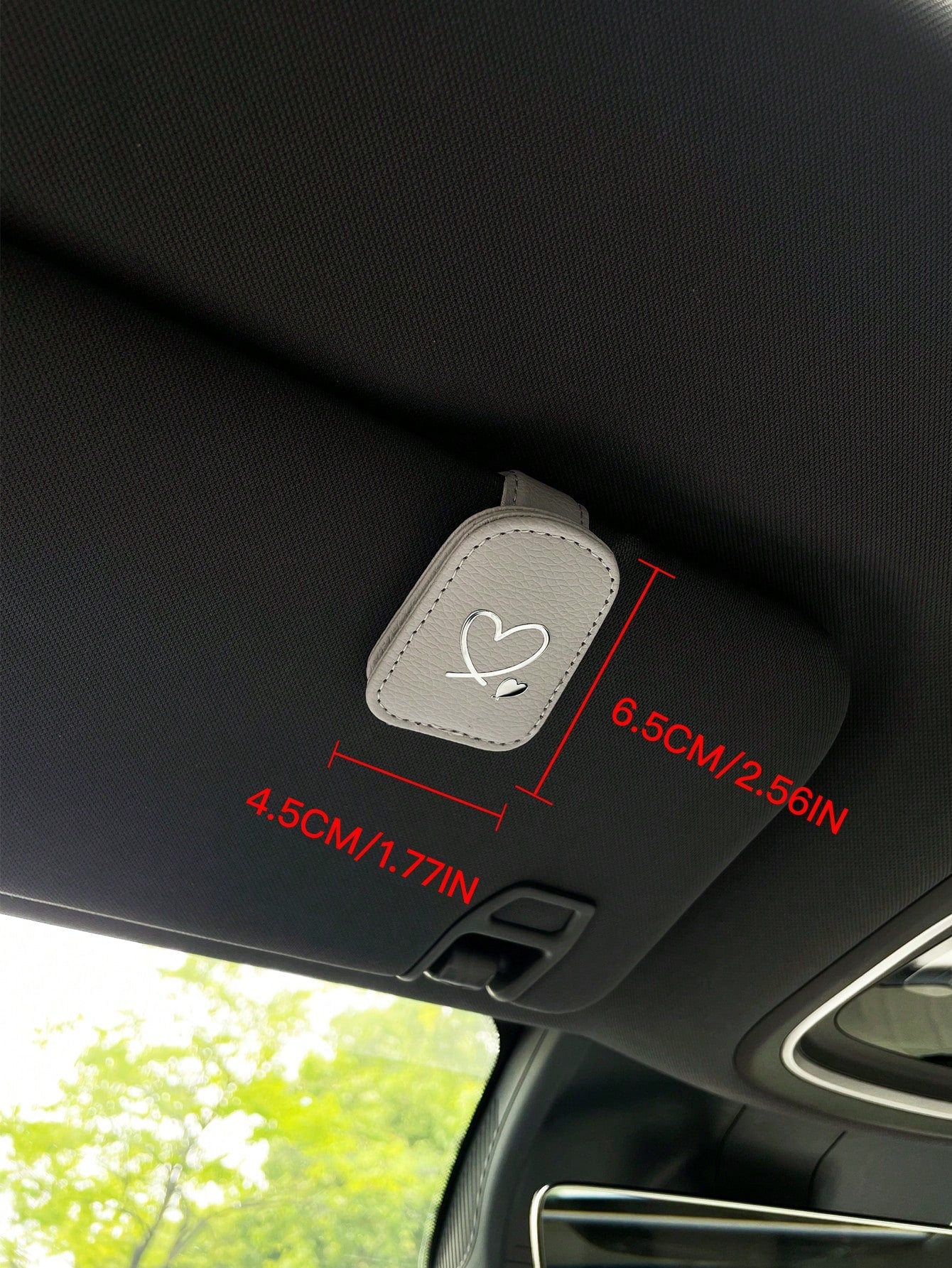 Creative Heart-Shaped Car Glasses Holder, PU Leather Magnetic Fashion Glasses/Eyeglasses Storage Clip For Car Visor, Multifunctional Car Accessories