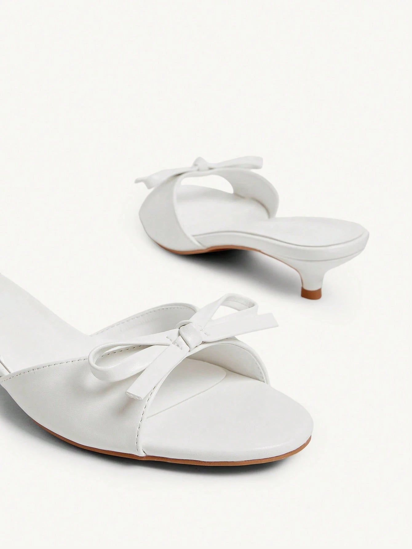CUCCOO CHICEST Women's 3.5cm Heel Height Round Toe Cute Fashion Slip-On Mules Sandals, White PU For Christmas Elegant Shoes Wedding Shoes Summer Shoes Bride Shoes Kitten Heels