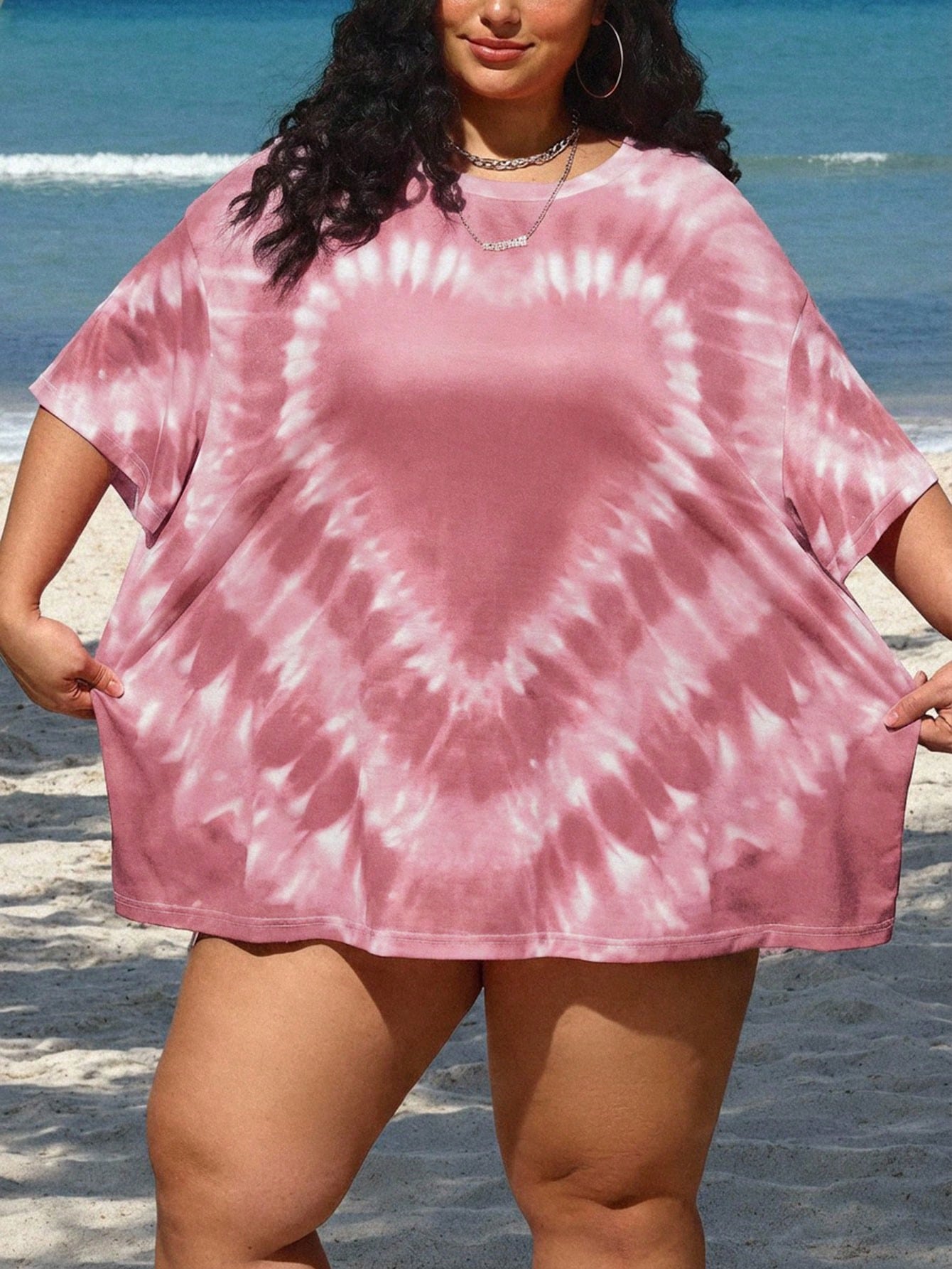 CURVE+ Plus Size Women Heart Tie-Dye Print Loose Dropped Shoulder T-Shirt, Summer Tops